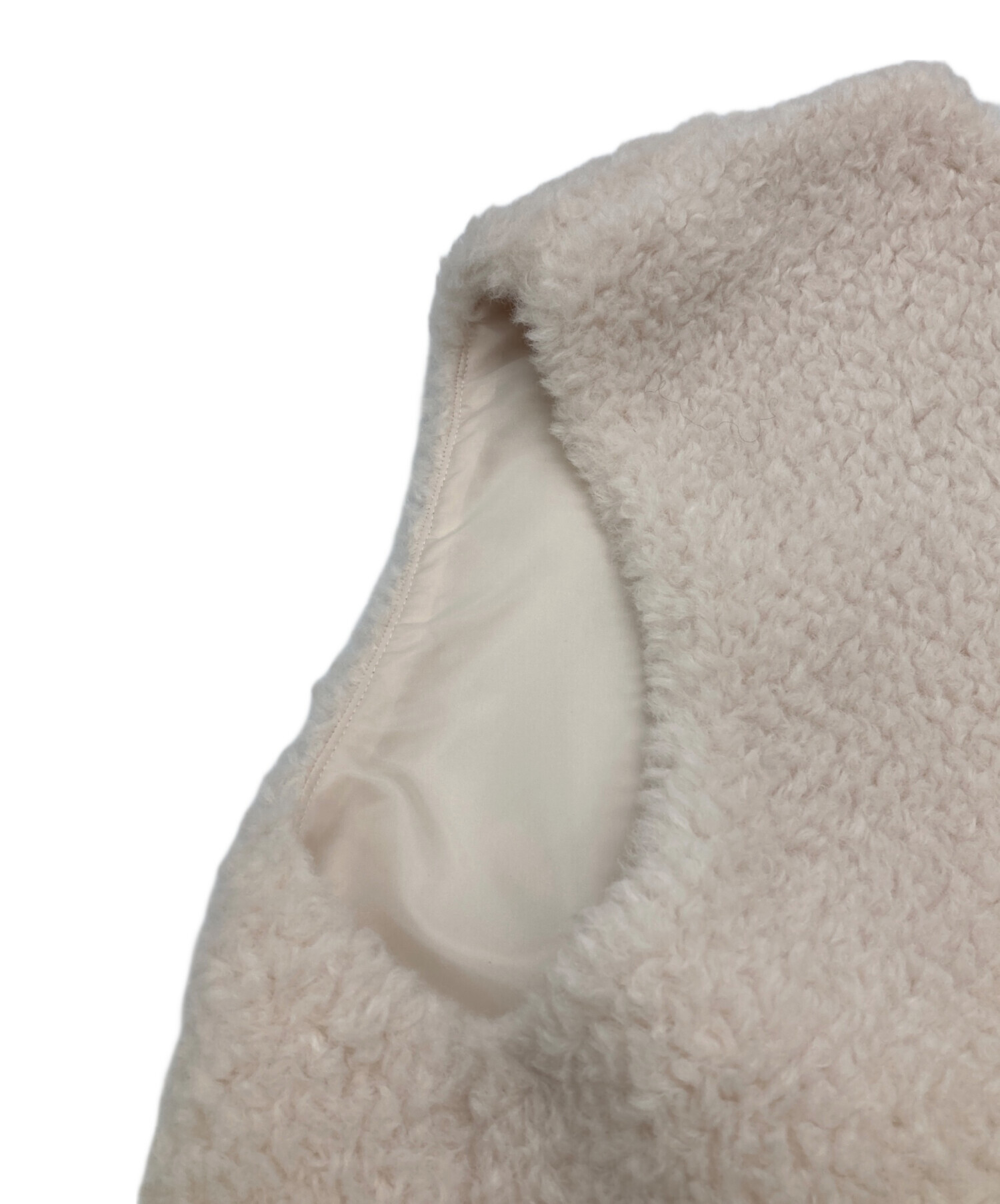 中古・古着通販】OHGA (オオガ) ボアベスト ミルク サイズ:F｜ブランド