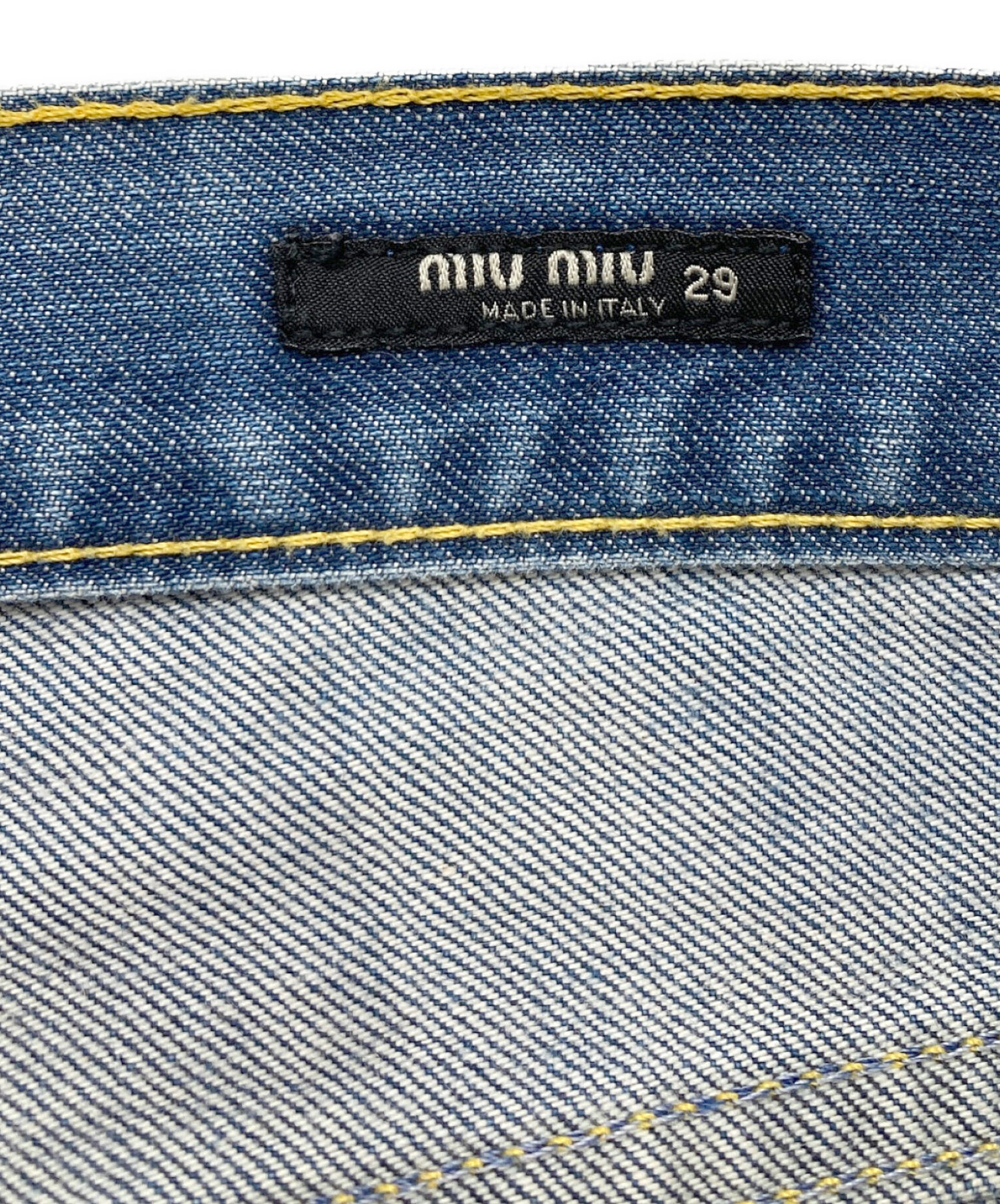 中古・古着通販】MIU MIU (ミュウミュウ) ブーツカットデニムパンツ