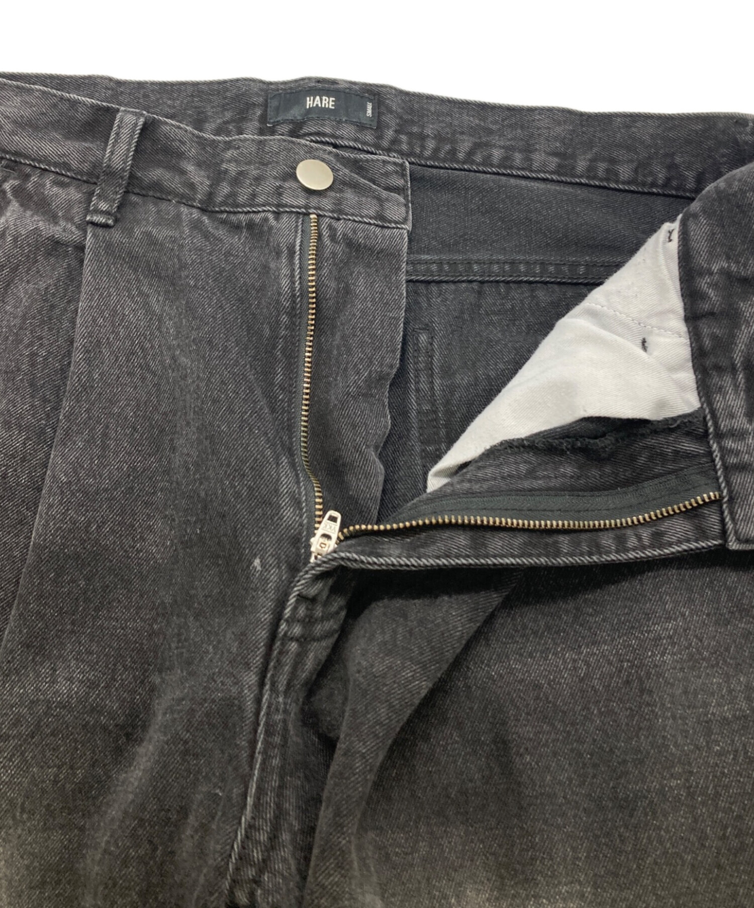 中古・古着通販】HARE (ハレ) ZIPレイヤードデニムパンツ ブラック 