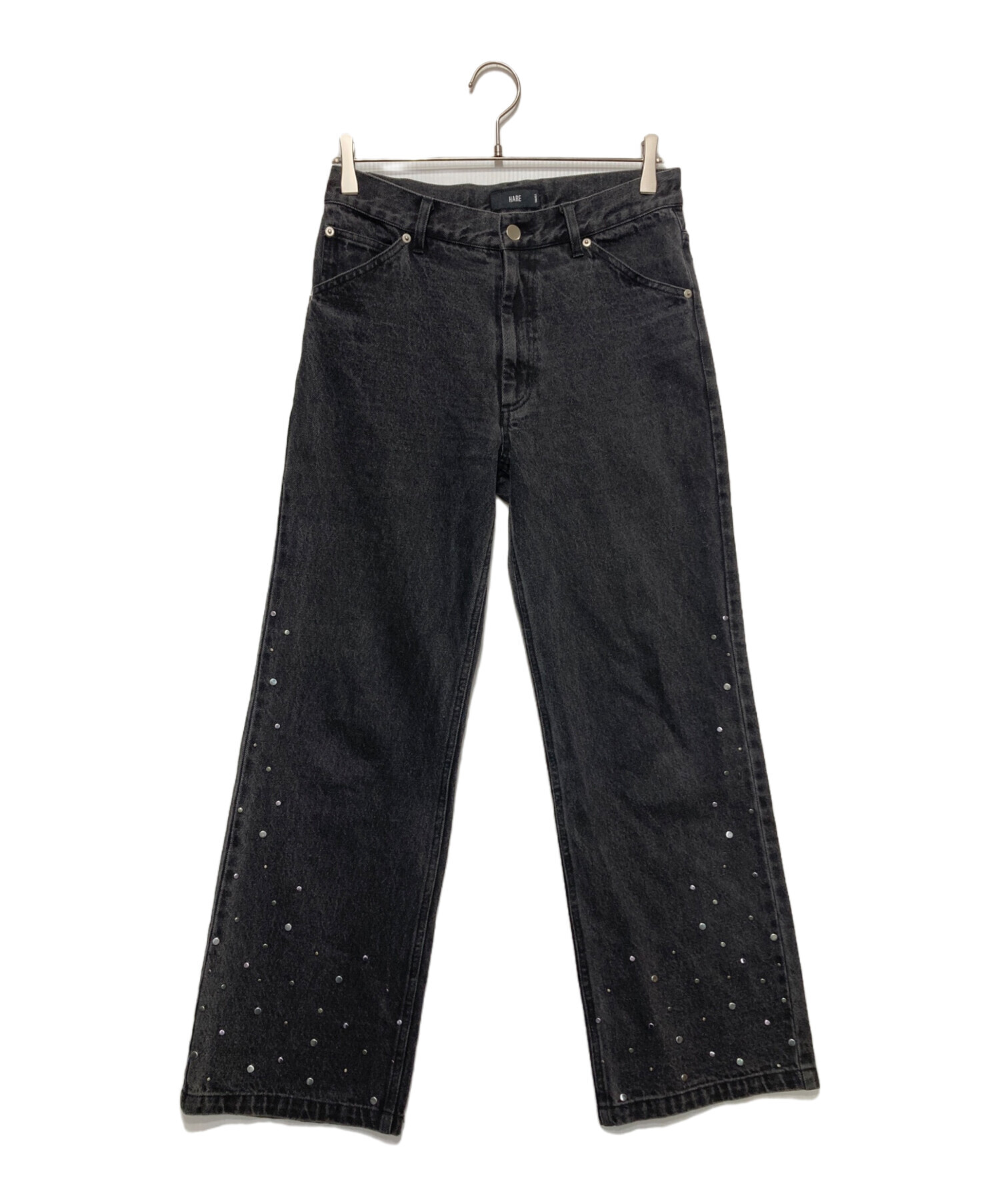 中古・古着通販】HARE (ハレ) スタッズデニムパンツ ブラック サイズ:S