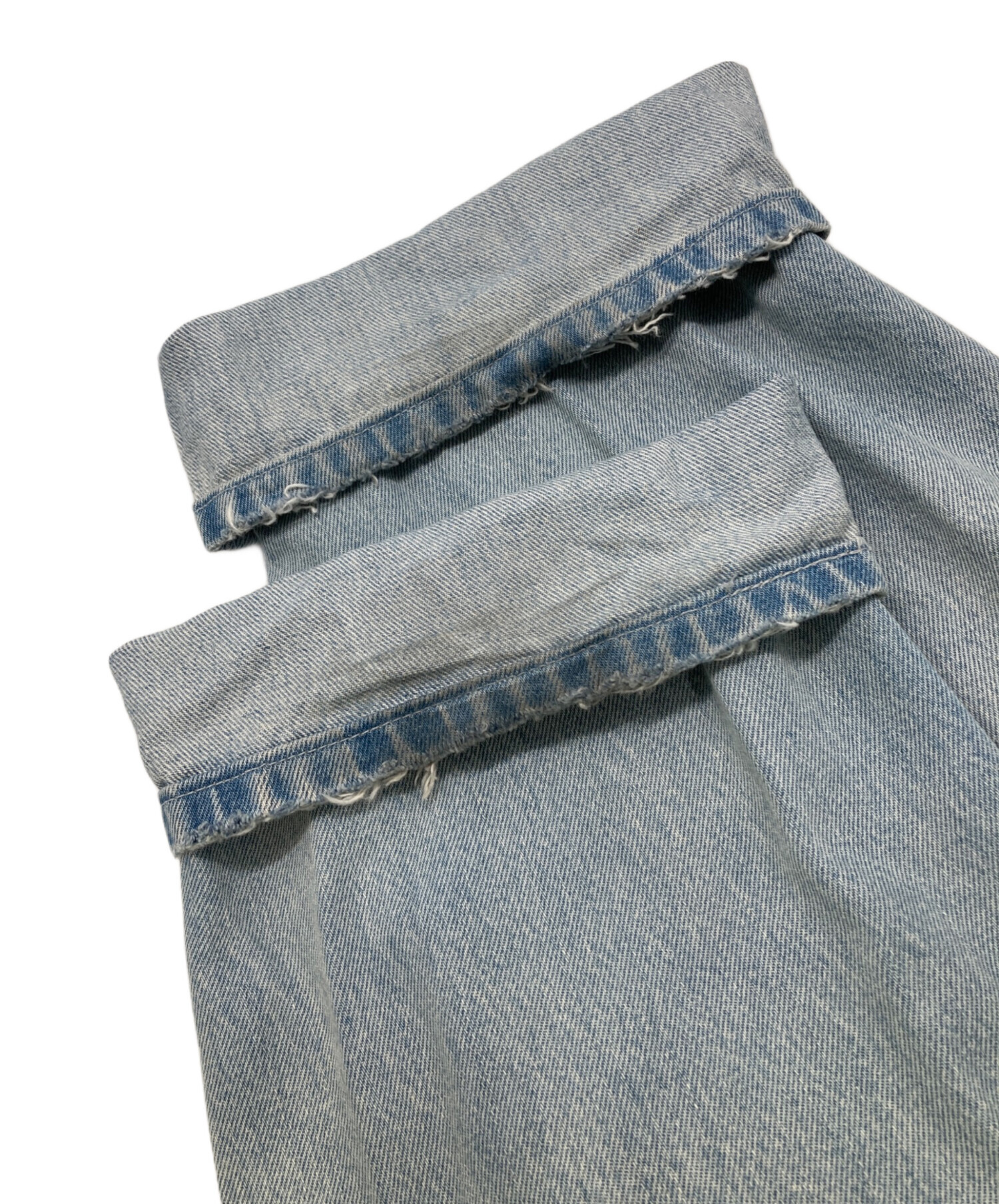Levi's W34/L32 ダメージデニムパンツ 中古・古着通販】LEVI'S (リーバイス) ダメージデニムパンツ ブルー