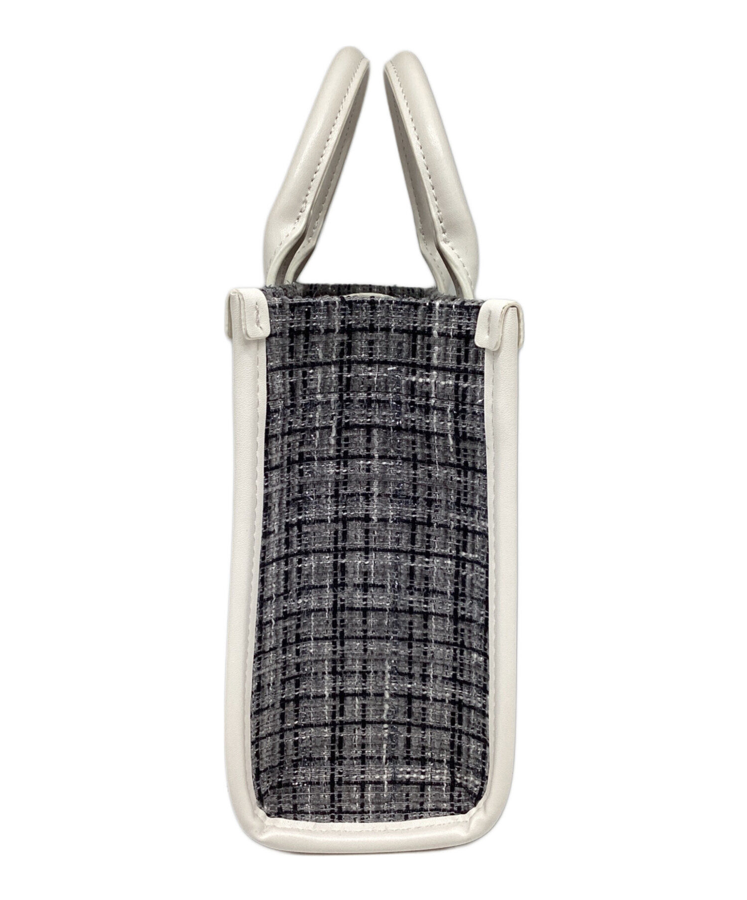 FURFUR ツイードロゴトートバッグ ミニチャーム付き IVR FURFUR ツイードロゴトートバッグ FURFUR ツイードロゴトートバッグ