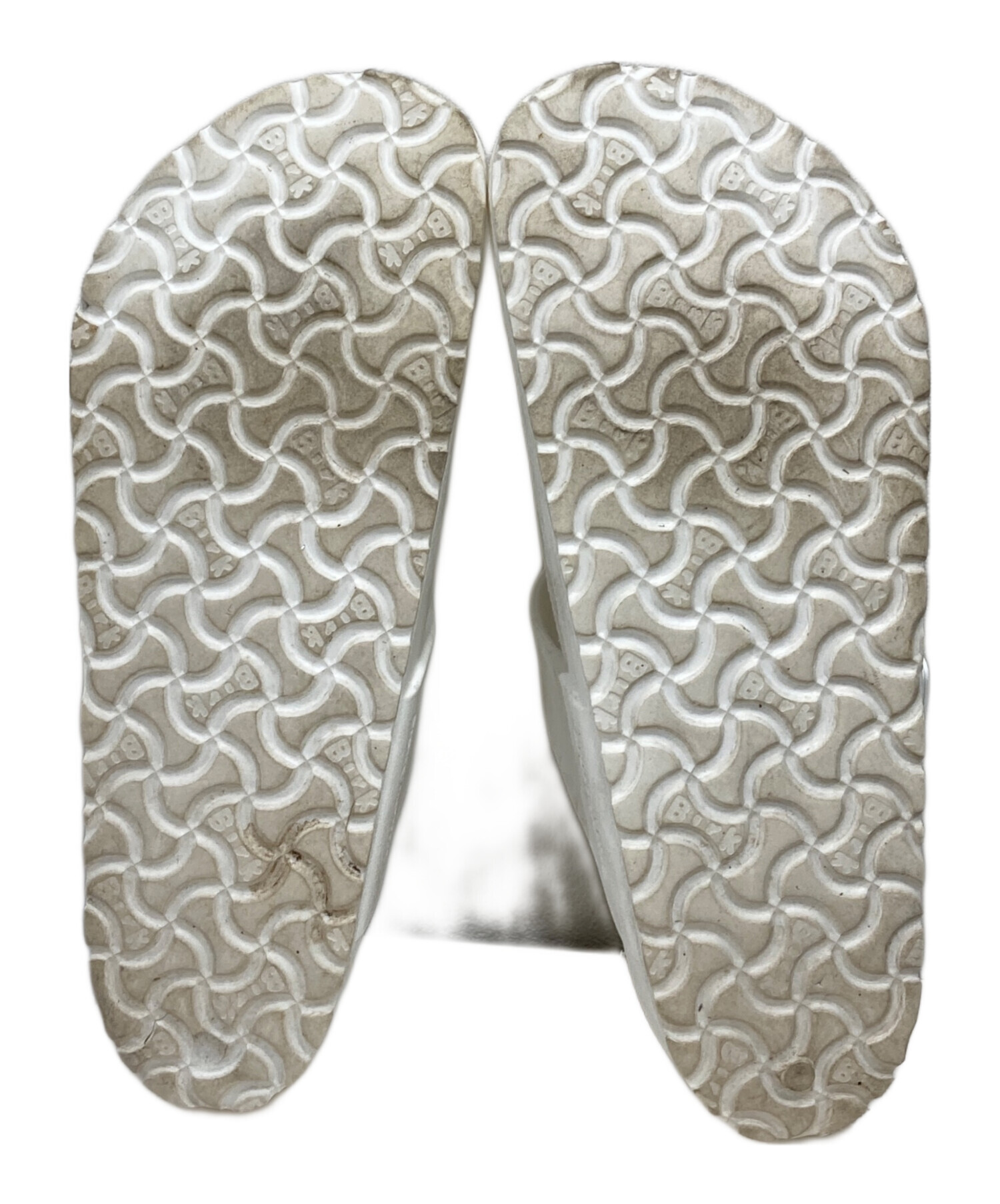 BIRKENSTOCKサンダル　新品未使用品 中古・古着通販】BIRKENSTOCK (ビルケンシュトック) サンダル ホワイト