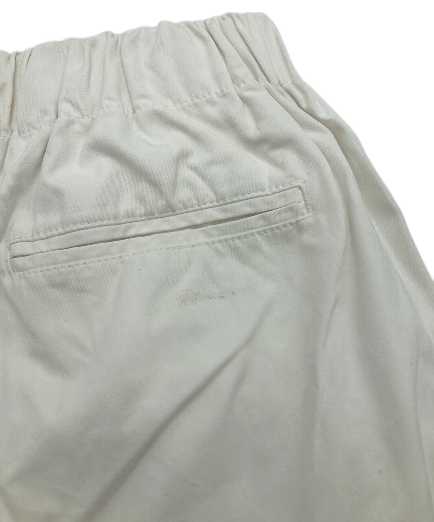 中古・古着通販】kagure (カグレ) コットンクロップドパンツ ホワイト