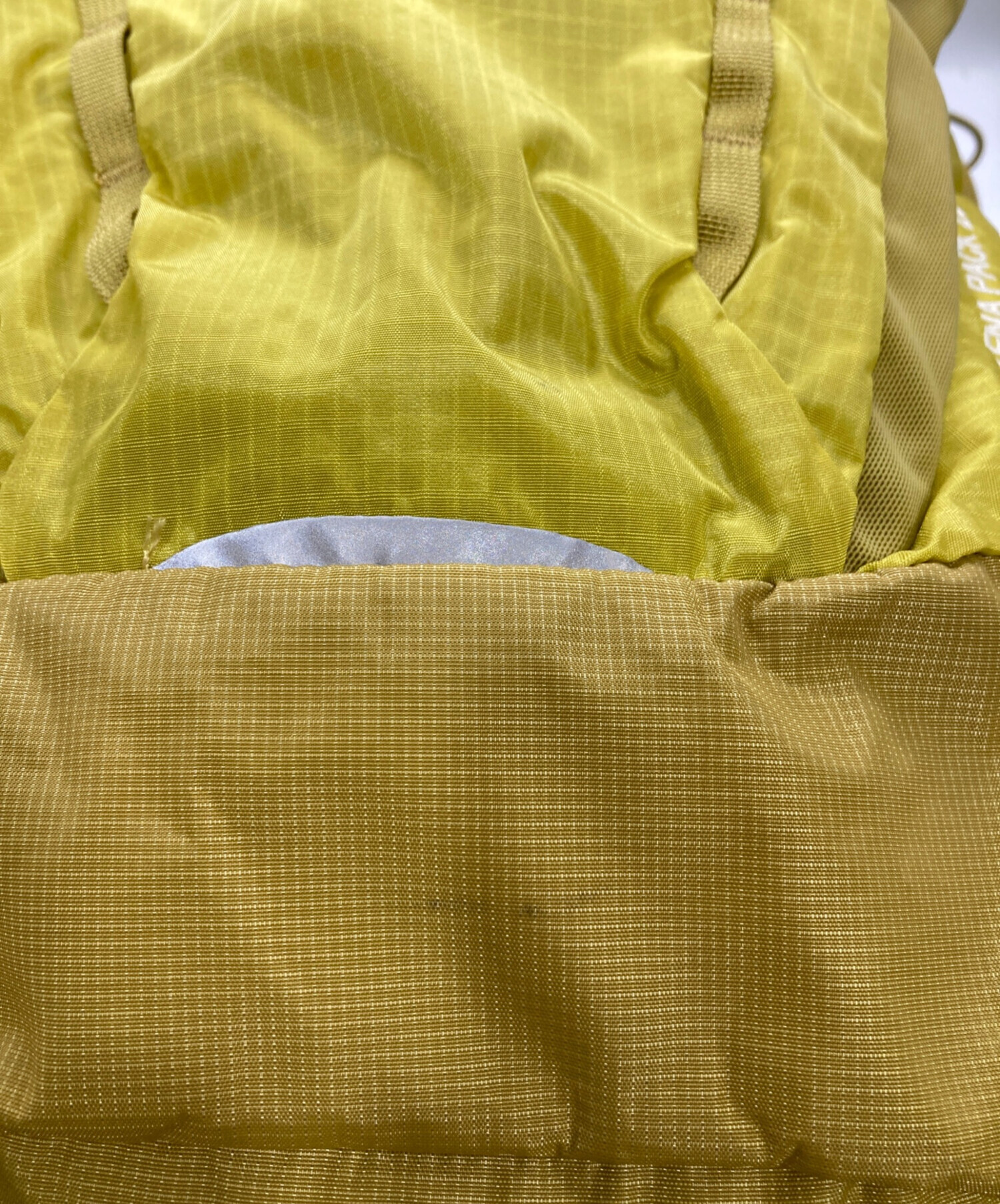 中古・古着通販】mont-bell (モンベル) ガレナパック 25 イエロー