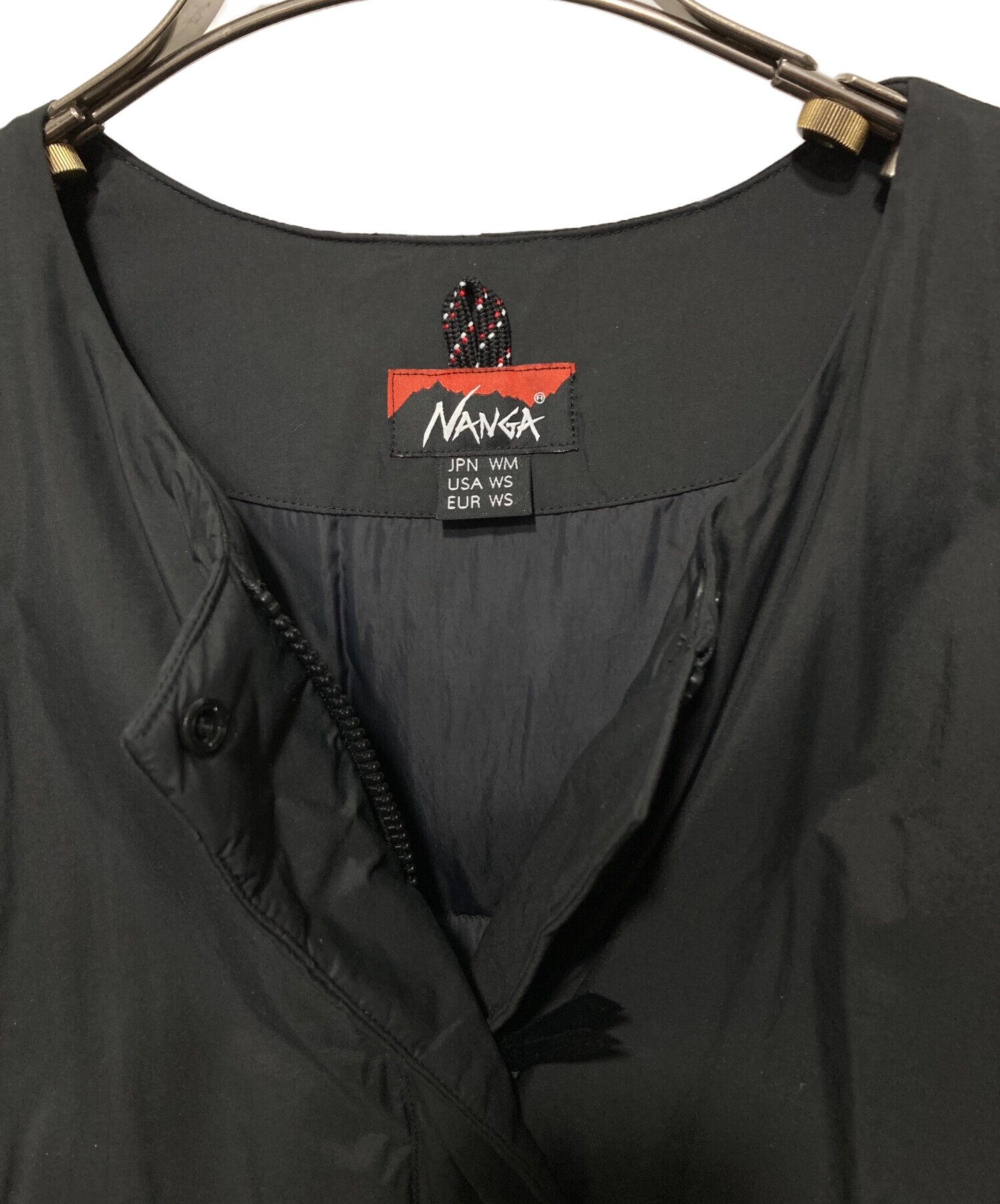 中古・古着通販】NANGA (ナンガ) ノーカラーダウンコート ブラック 