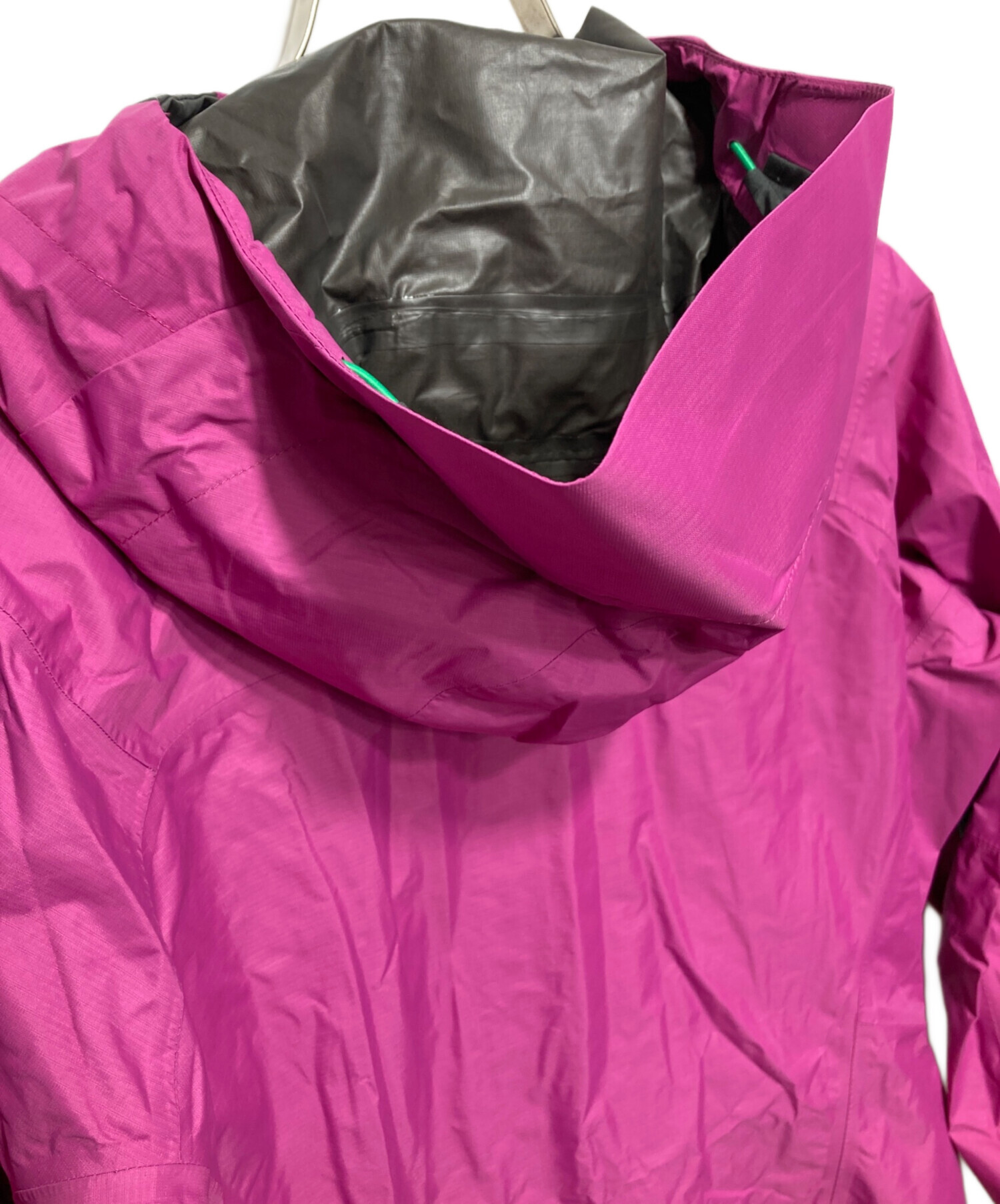 新品　Patagonia girls XLジャケット　ピンク 中古・古着通販】Patagonia (パタゴニア) スーパーセルジャケット