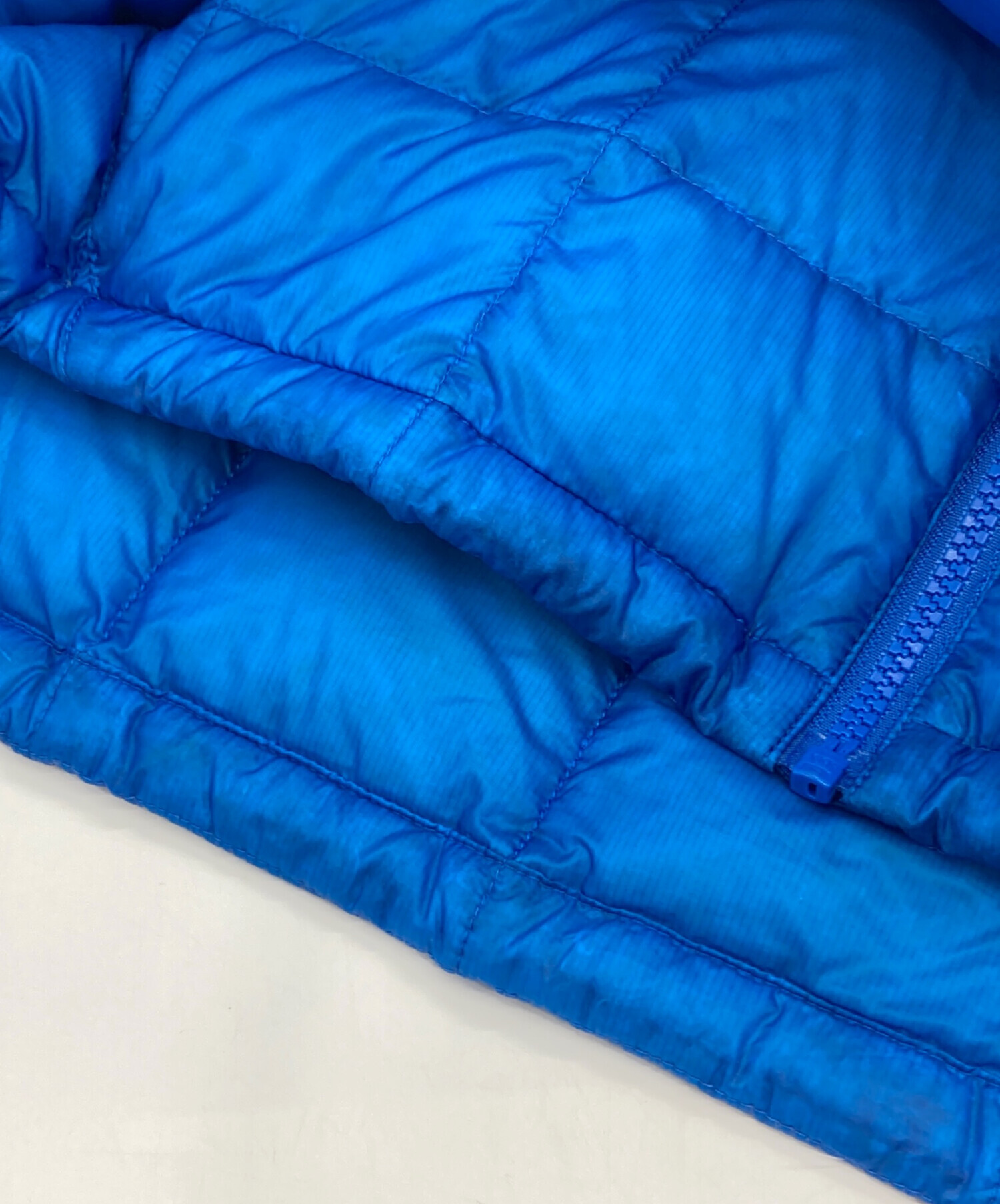 中古・古着通販】stussy (ステューシー) ダウンジャケット/MIDWEIGHT