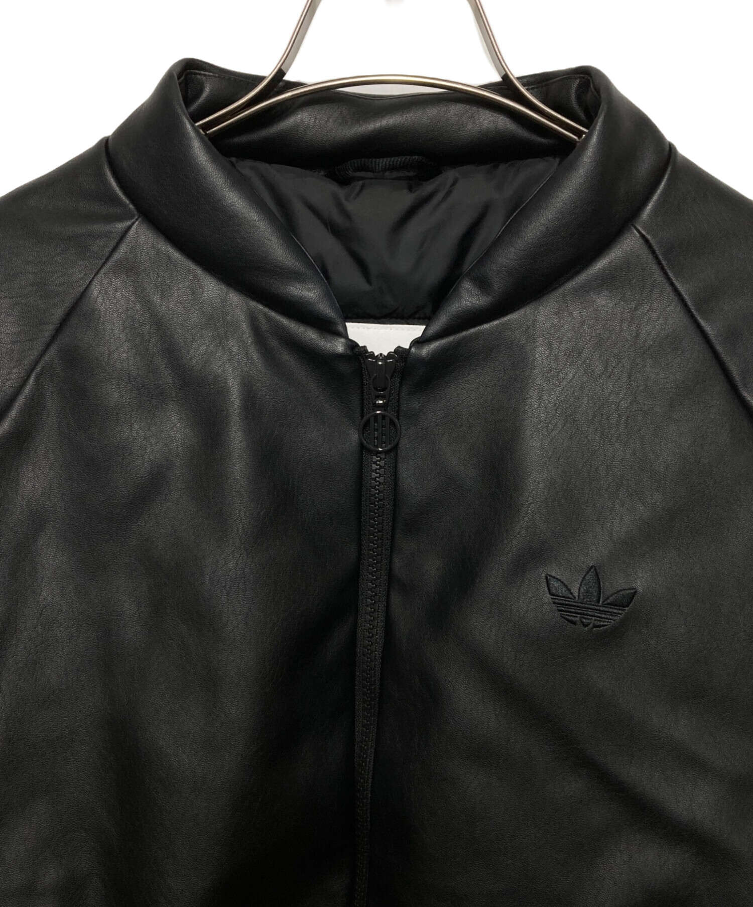 中古・古着通販】adidas (アディダス) プレザー ボンバー 合成ダウン