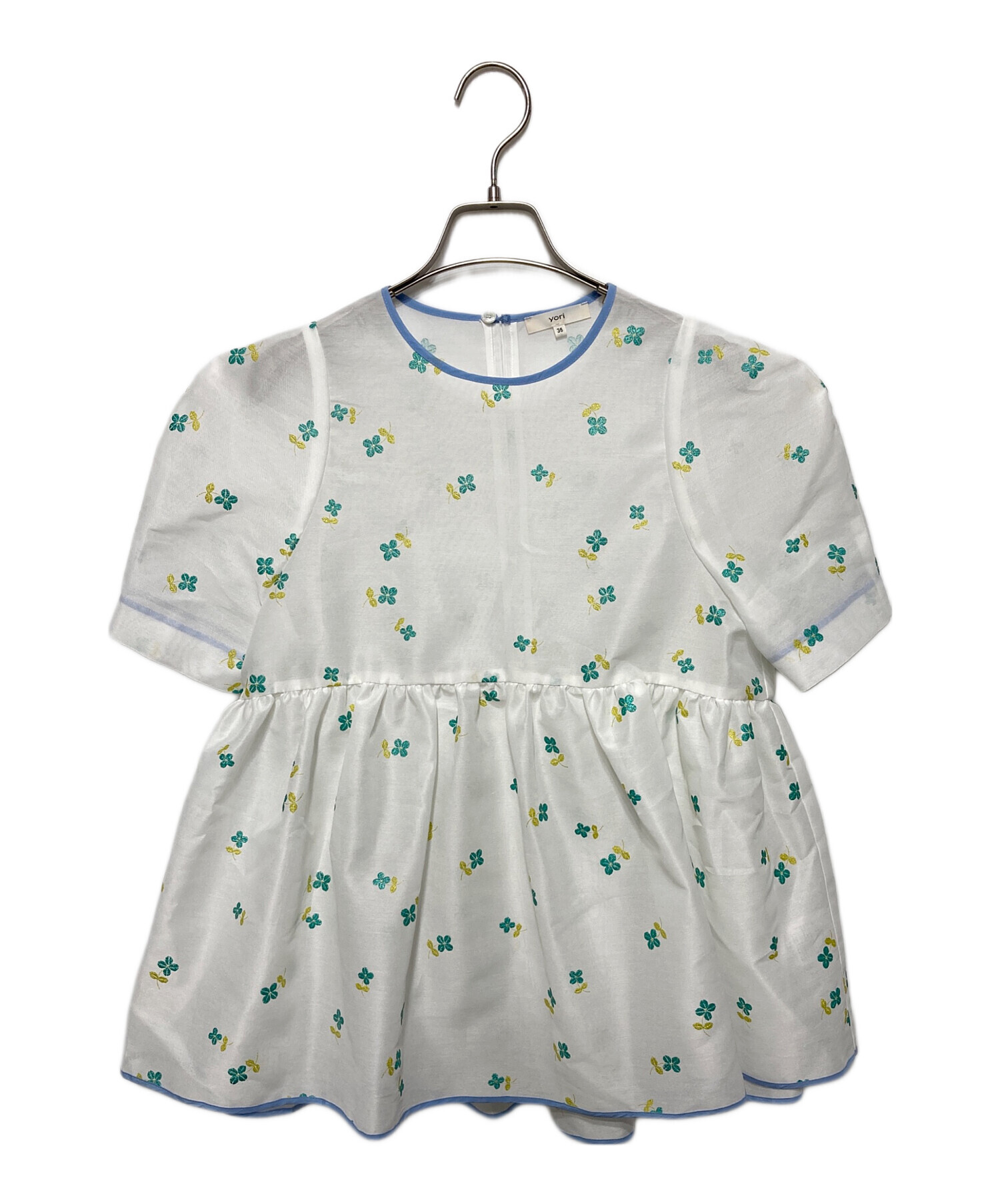 中古・古着通販】yori (ヨリ) ラメクローバーパフブラウス ホワイト