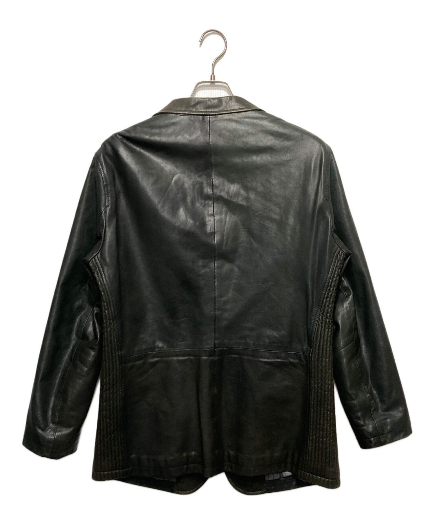 美品 EMPORIO ARMANI ラムレザーブルゾン バックロゴ サイズ50 EMPORIO ARMANI (エンポリオアルマーニ) ラムレザー エンボスロゴ