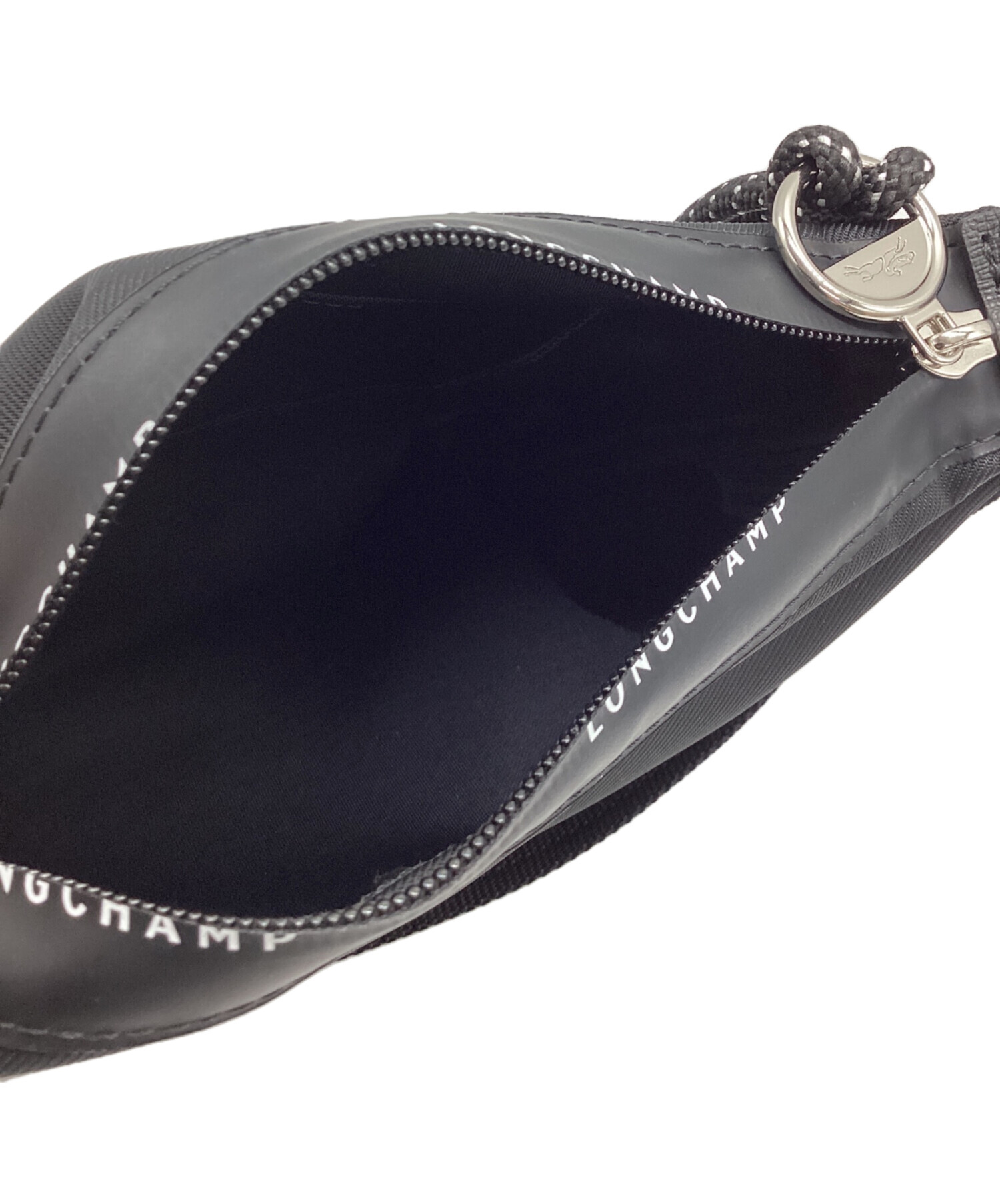 LONGCHAMP ロンシャン ショルダーバッグ  黒 【古着】【中古】【送料無料】 中古・古着通販】LONGCHAMP (ロンシャン) ショルダーバッグ ブラック