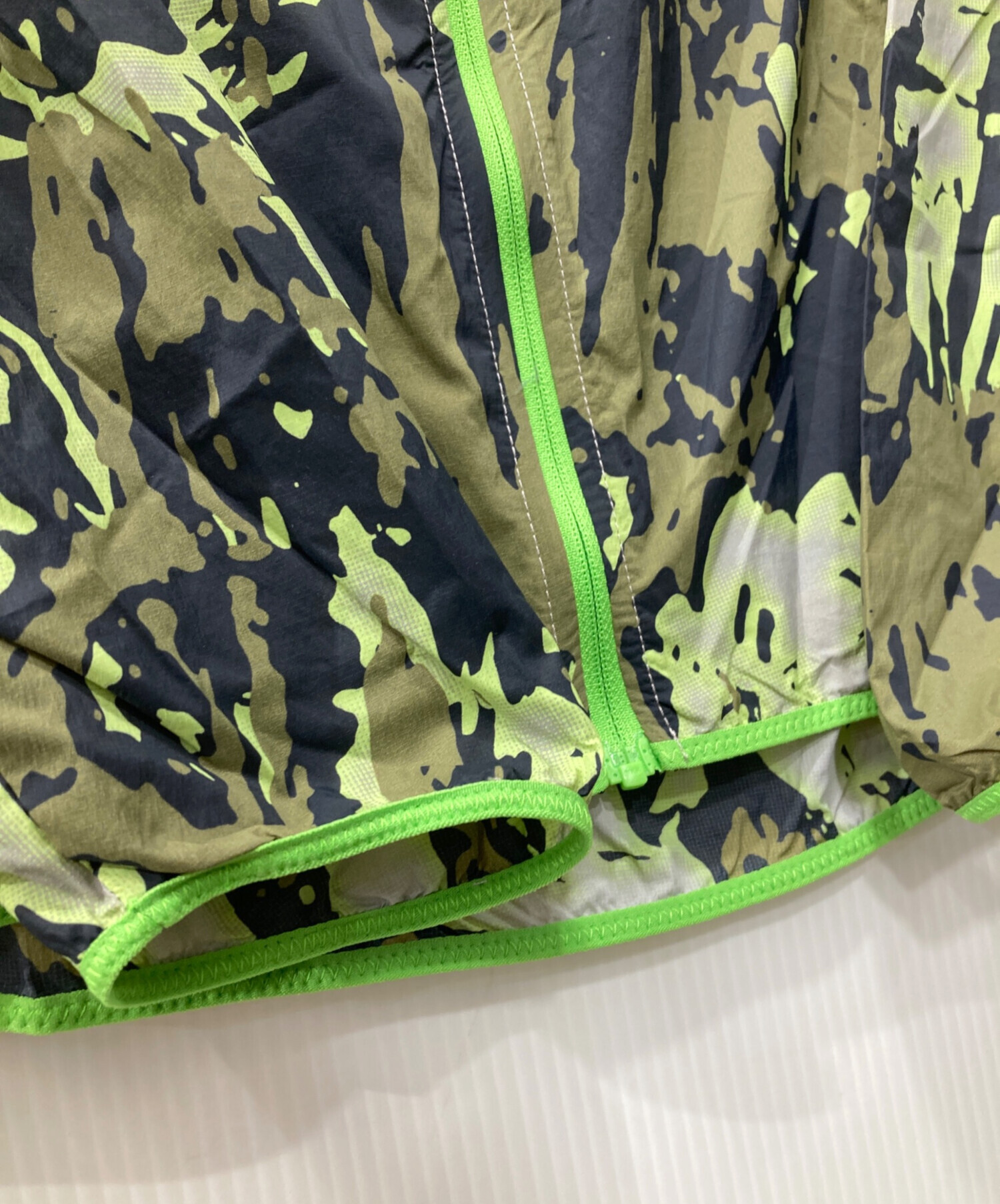 Nike ACG ダークグリーン チェック柄ジャケット 中古・古着通販】NIKE ACG (ナイキエーシージー) DF TRAIL ENERGY