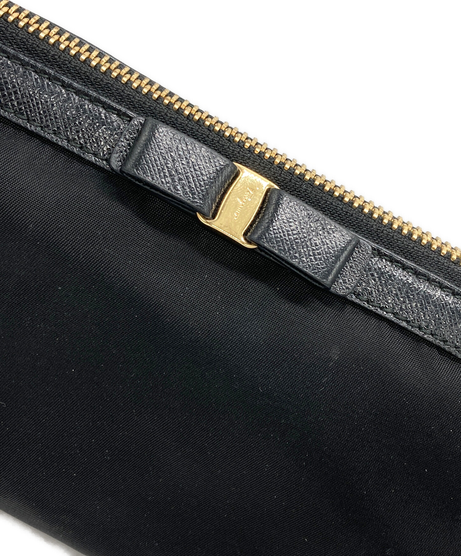 中古・古着通販】Salvatore Ferragamo (サルヴァトーレ フェラガモ
