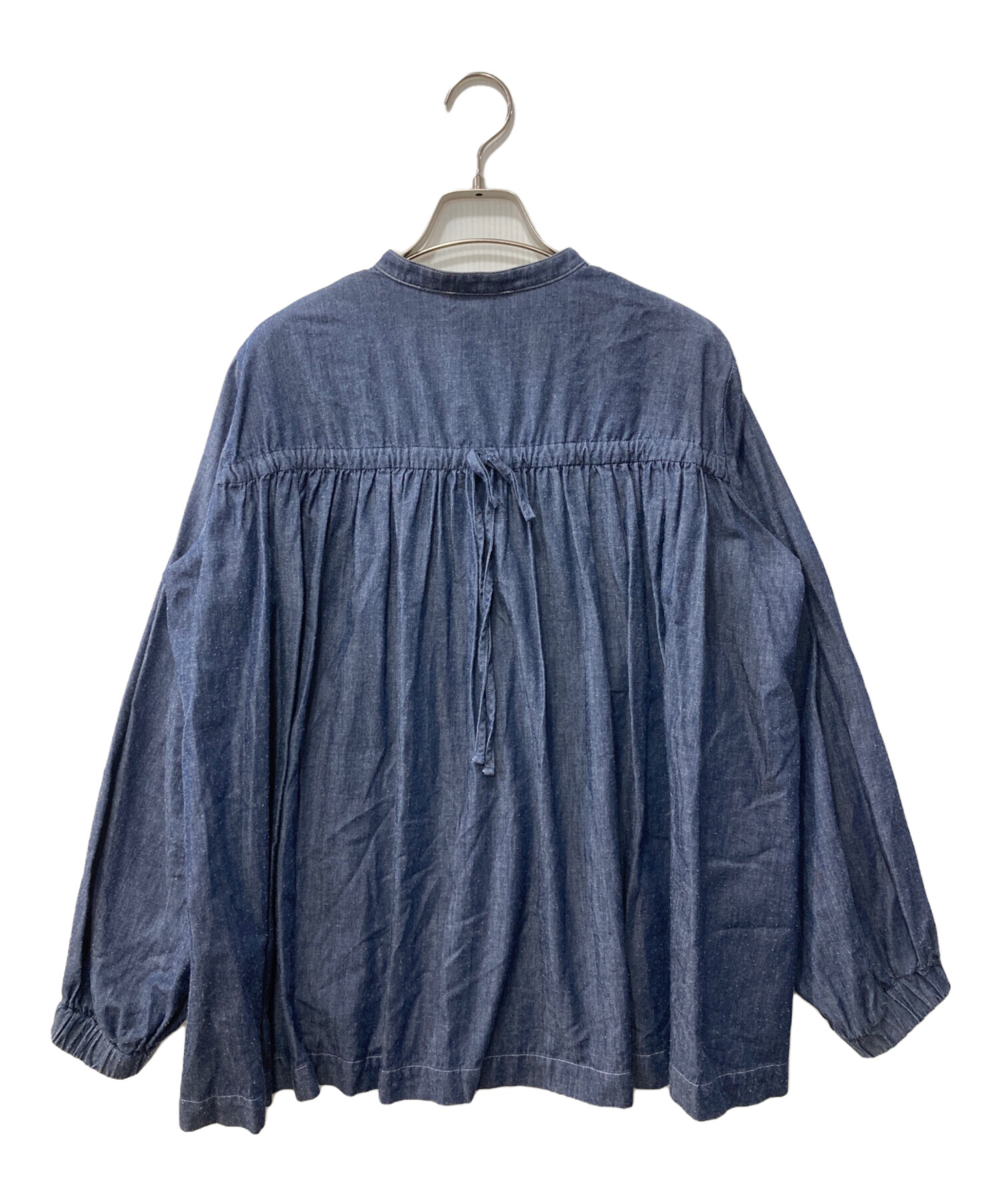 中古・古着通販】yori (ヨリ) デニムバックリボンギャザーブラウス