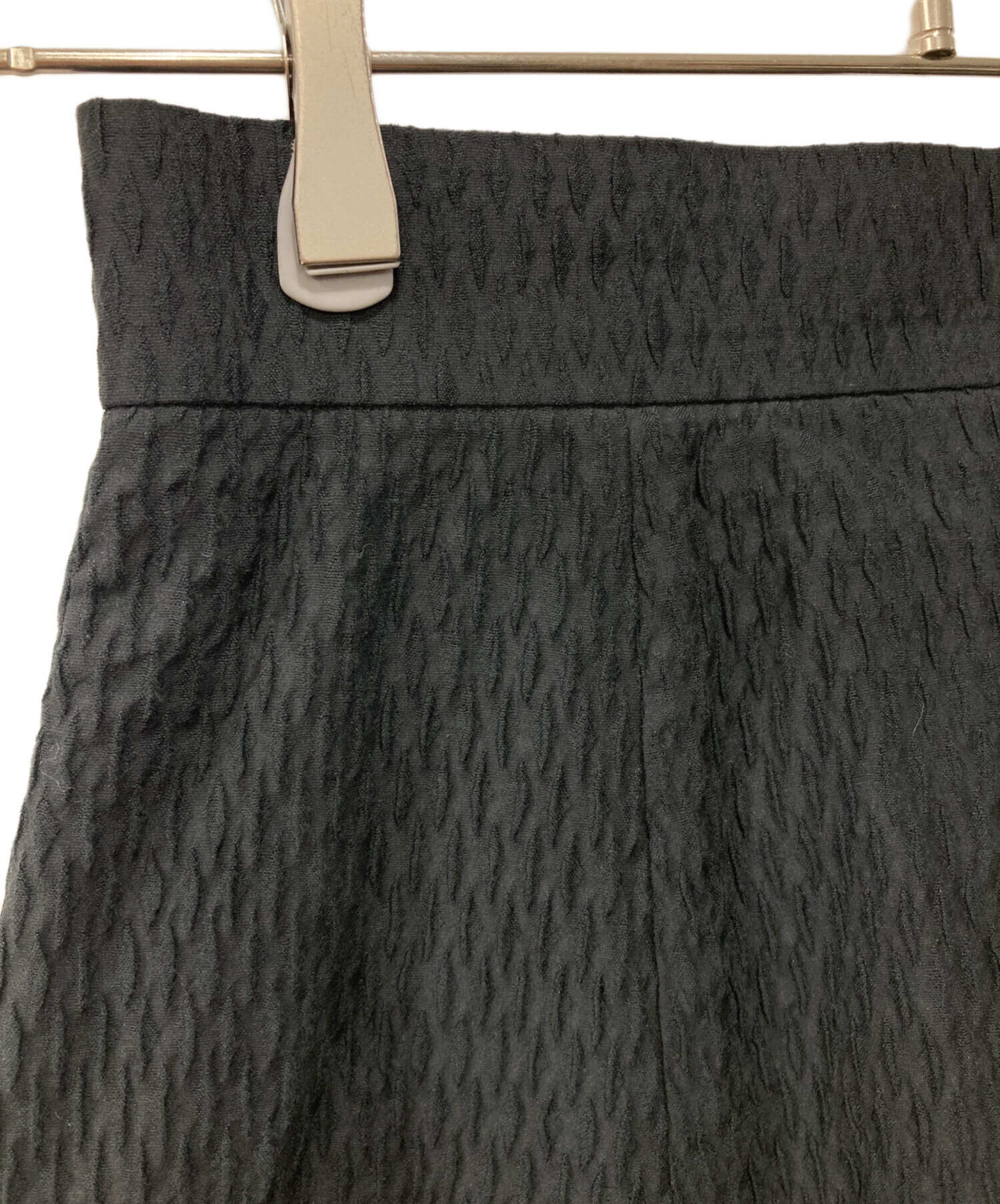 ANAYI アナイ　スカート34 美品】ANAYI アナイ フレアスカート 黒 34 日本製 きれいめ - メルカリ