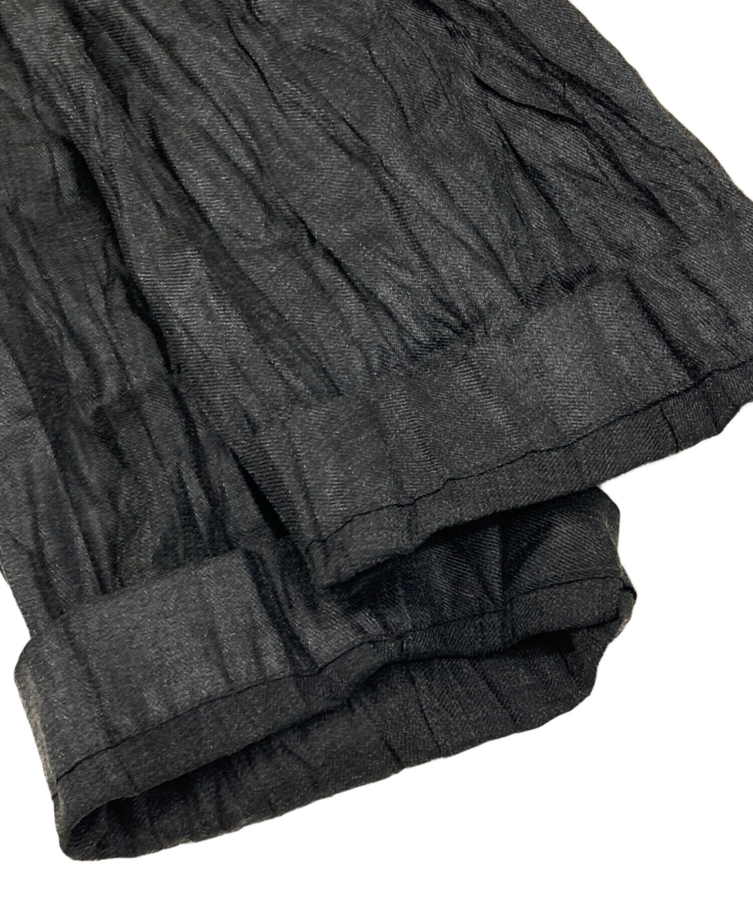 家電 ISSEYMIYAKE SWING PLEATS – isseymiyake.com