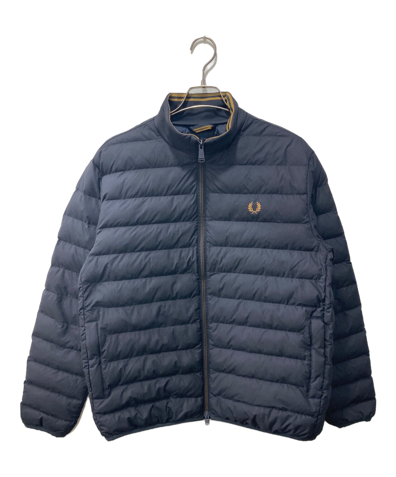 美品 FRED PERRY　フレッド ペリー 中綿 ブルゾン ジャンパー 中古・古着通販】FRED PERRY (フレッドペリー) 中綿ジャケット