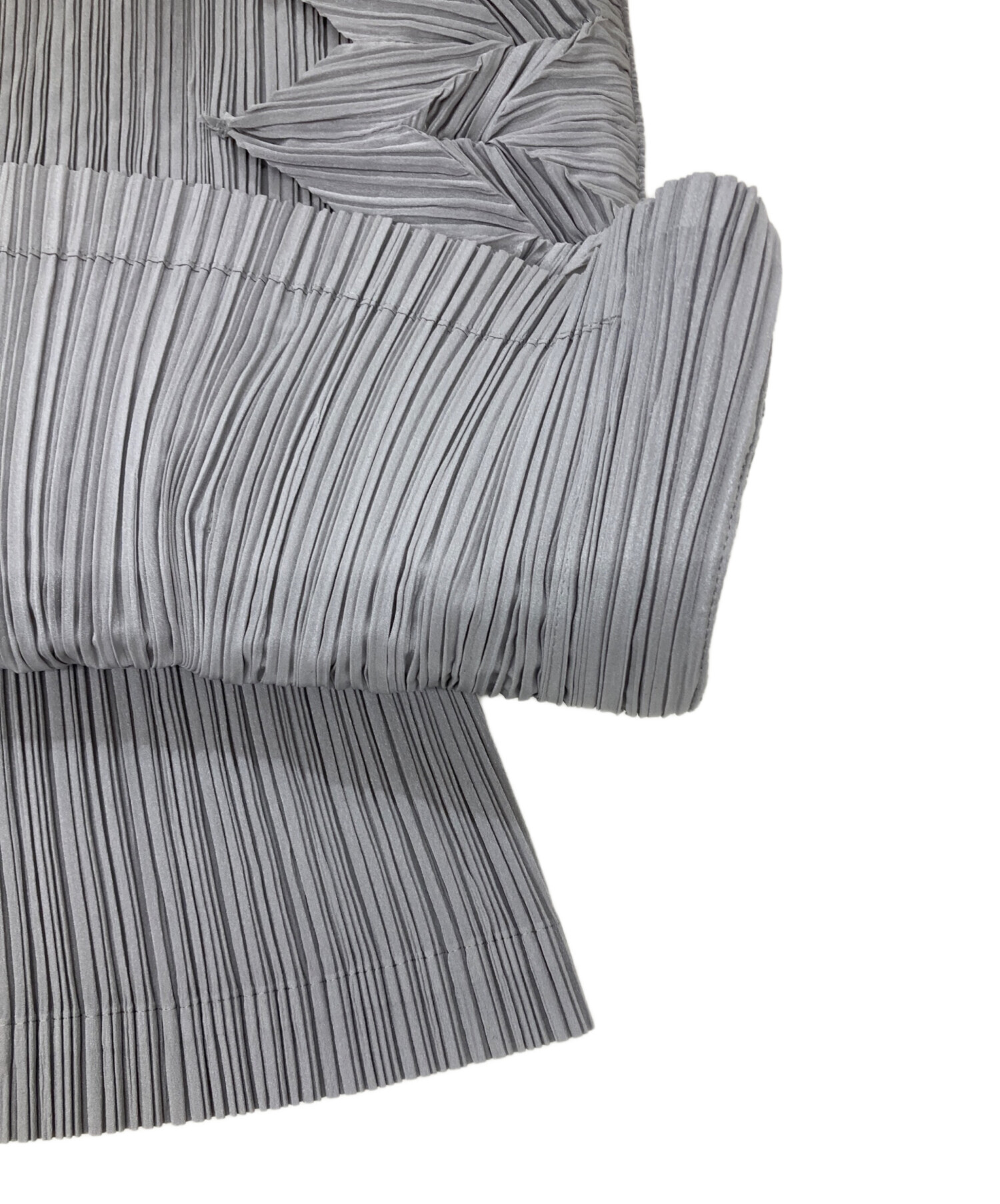中古・古着通販】ISSEY MIYAKE FETE (イッセイミヤケフェット) 装飾