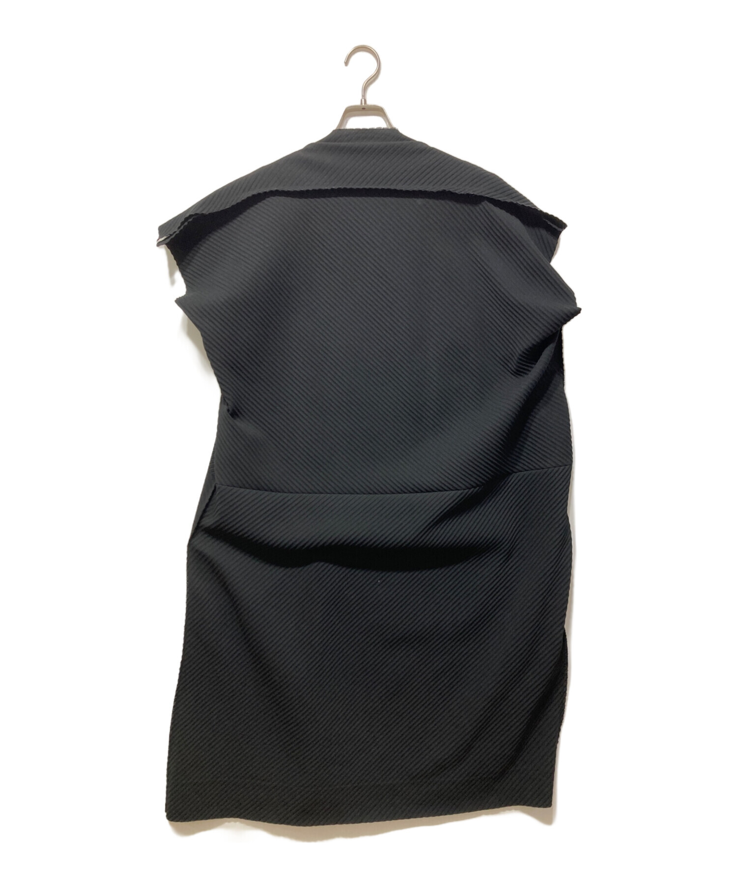 【イッセイミヤケme】 美品　ノースリーブワンピース　透け感　フリーサイズ　@ 中古・古着通販】me ISSEY MIYAKE (ミーイッセイ ミヤケ) ノースリーブ