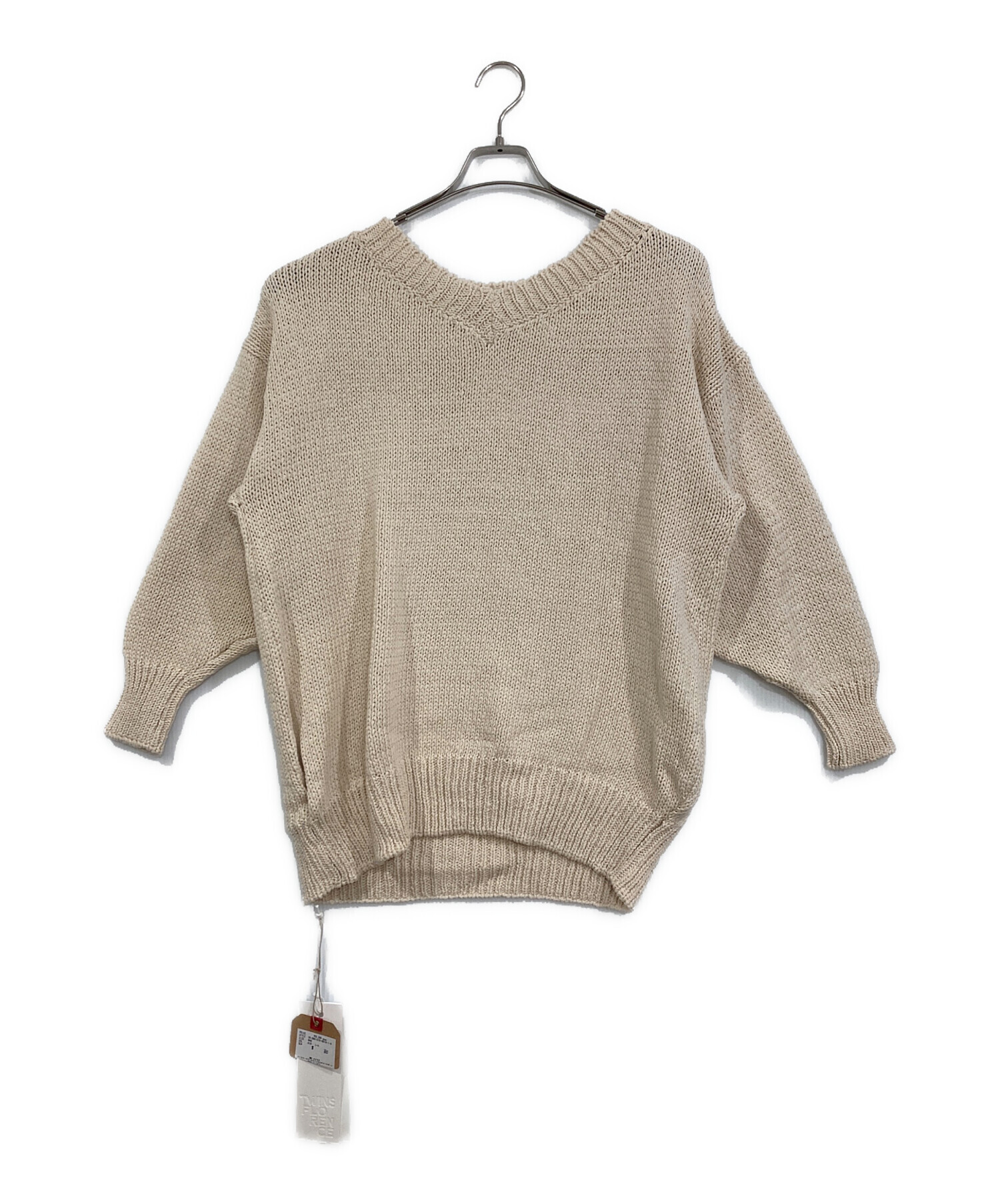 美品 アパルトモン TWINS FLORENCE Vネック ニット 中古・古着通販】TWINS OF FLORENCE (ツインズフローレンス) L