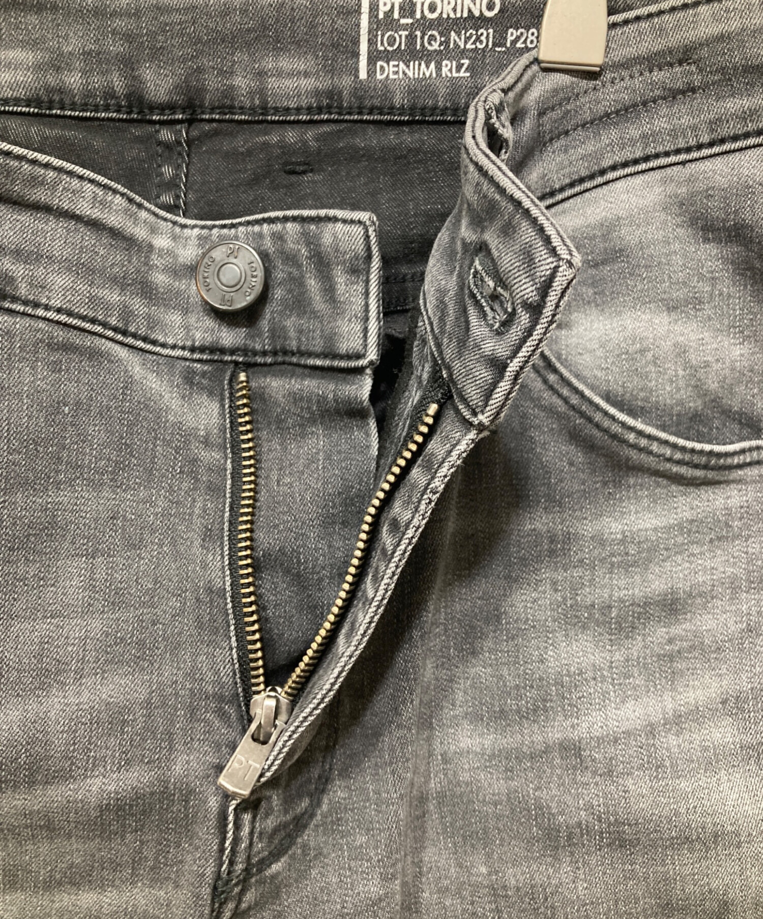 中古・古着通販】PT TORINO (ピーティートリノ) デニムパンツ グレー