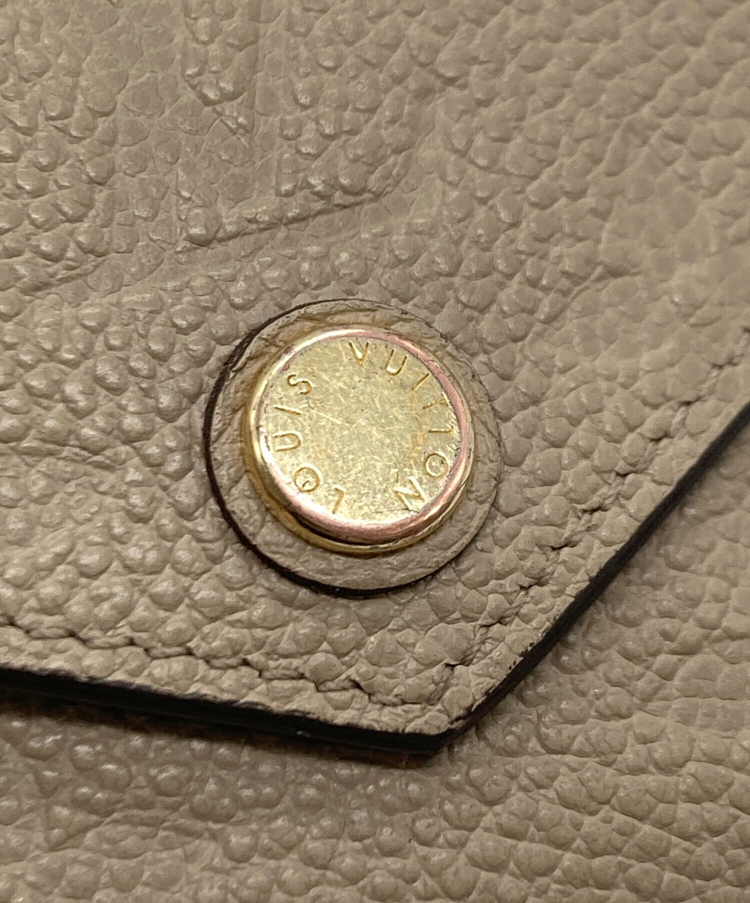 LOUIS VUITTON ベージュ 三つ折り財布 LOUIS VUITTON レディース三つ折財布（色：ベージュ系）｜財布