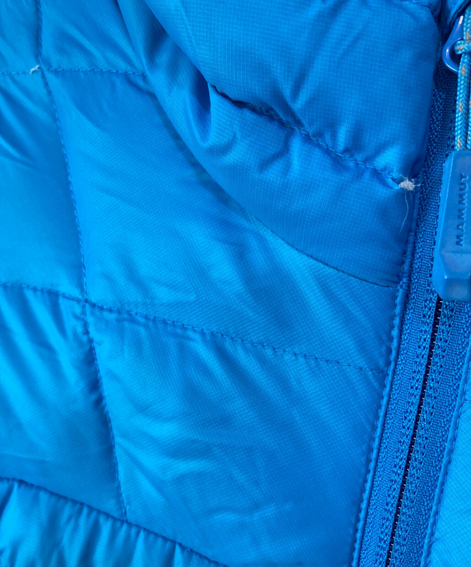 正規激安 マムート BROAD PEAK II JACKET ブルー asia XL 美品 【公式 