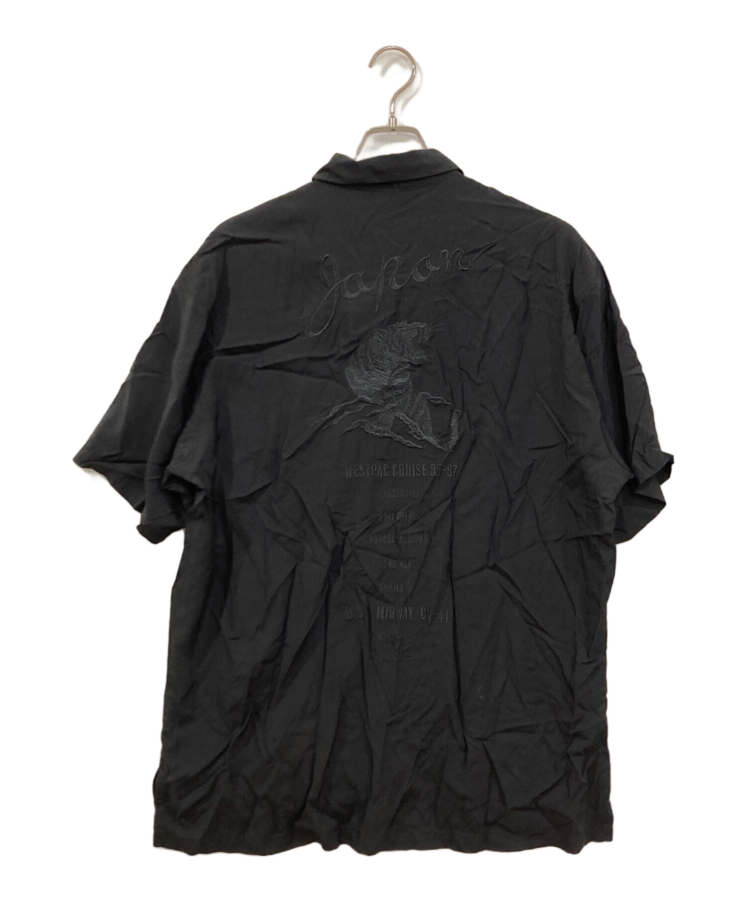 中古・古着通販】AVIREX (アヴィレックス) 刺繍開襟シャツ ブラック 