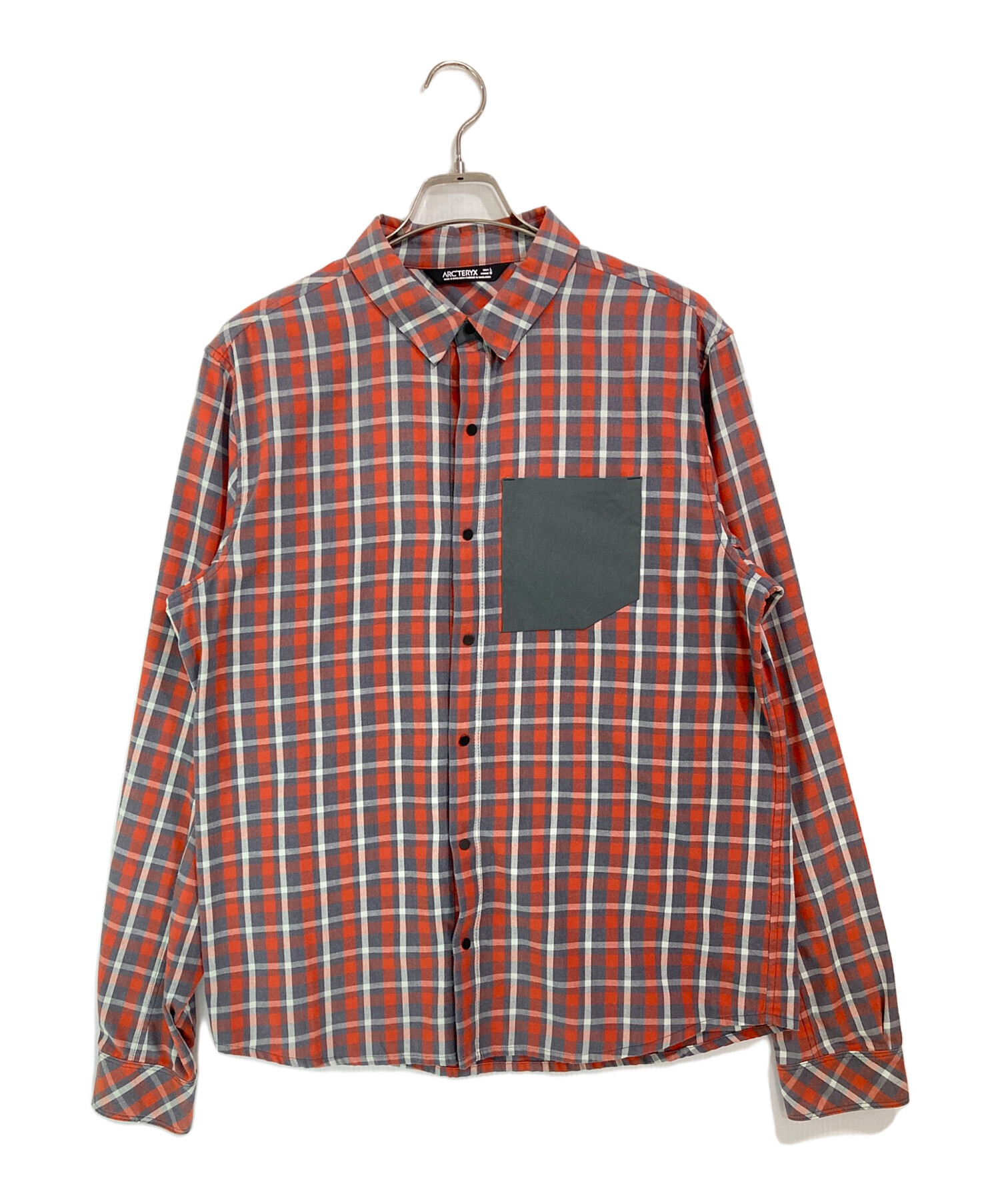 【美品】アークテリクス　バーナルLSシャツ　XLサイズ 中古・古着通販】ARC'TERYX (アークテリクス) Bernal Shirt LS レッド