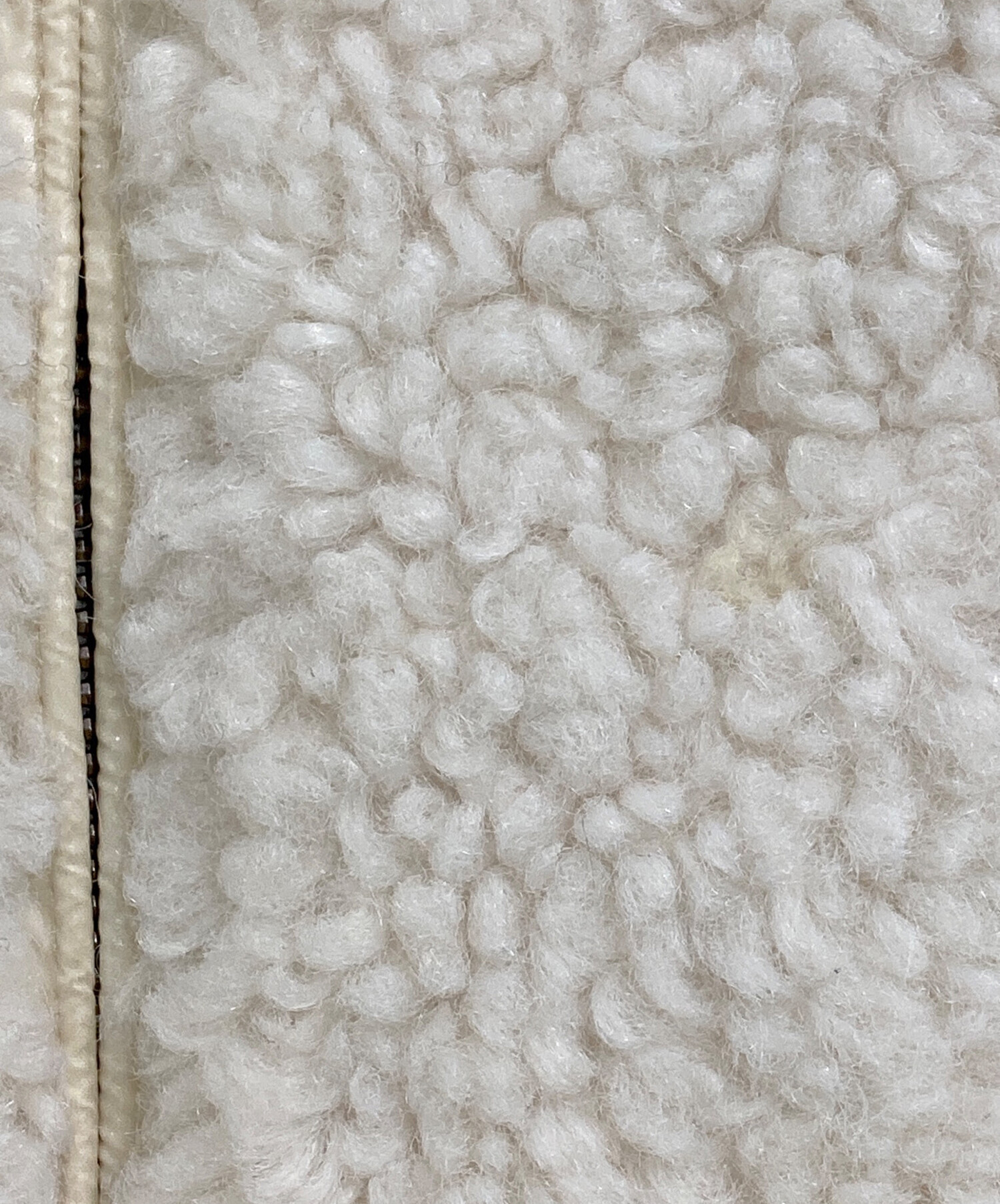 MONCLER【 Liane】 《ホワイト　14A　38/9号/Sサイズ相当》 大人OK◇14A確保済 関税無 国内発送MONCLERダウンベストLIANE白