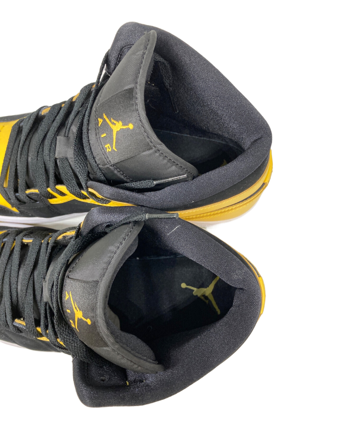 ナイキ ハイカット シューズ 黒/黄 中古・古着通販】NIKE (ナイキ) NIKE ハイカットスニーカー イエロー