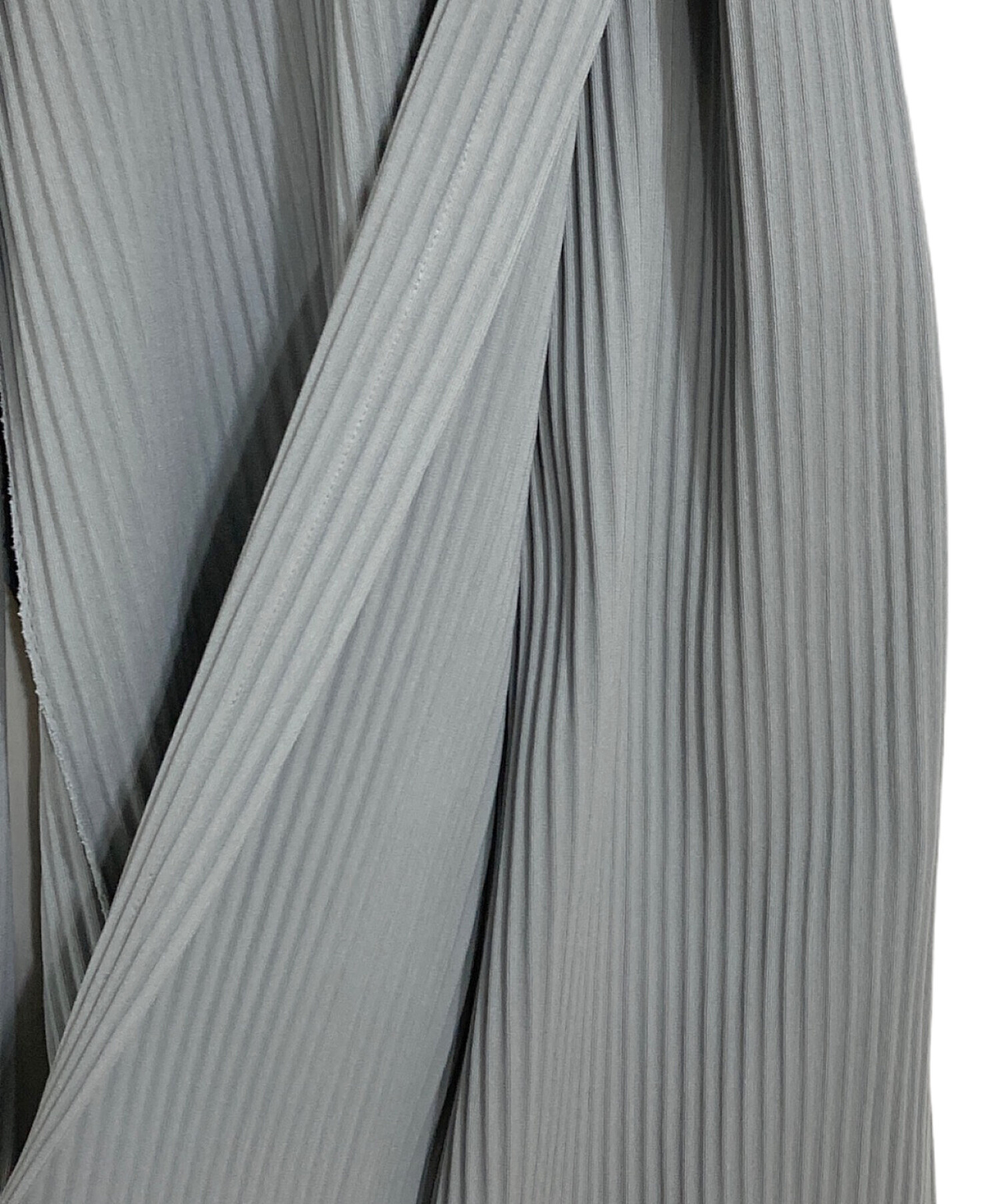 中古・古着通販】me ISSEY MIYAKE (ミーイッセイ ミヤケ) プリーツ