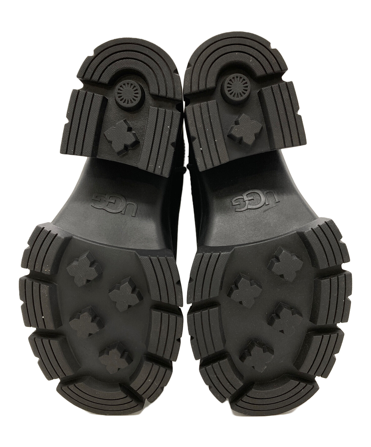 UGG ブルックリンチェルシー　23センチ　【中古】 美品 UGG アグ ブルックリンチェルシー 23 ブーツ カーキ - メルカリ