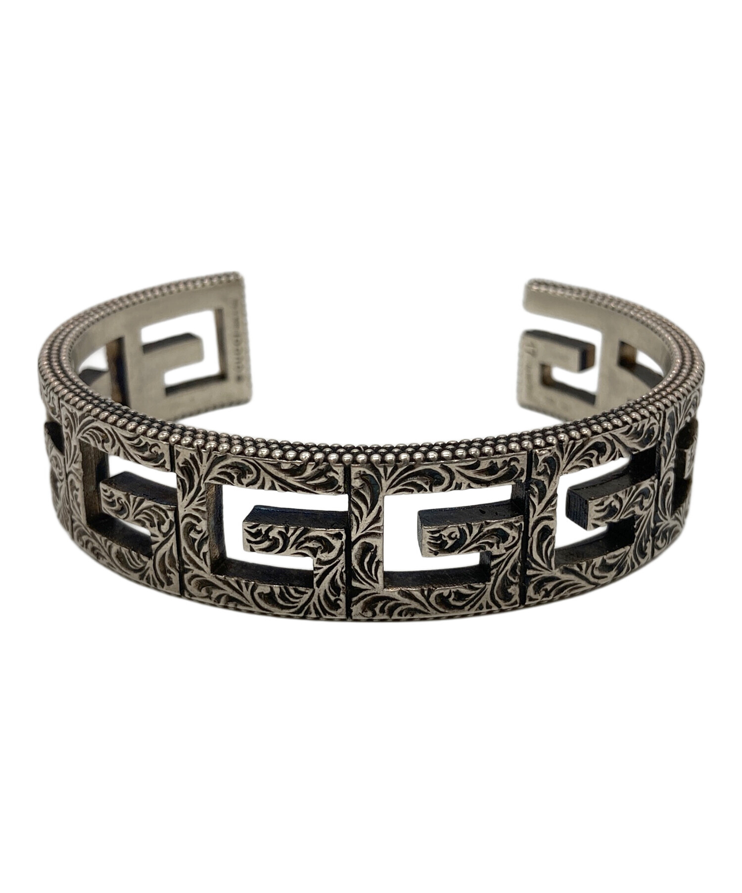 GUCCI シルバー ブラック バングル 中古・古着通販】GUCCI (グッチ) スクエアGアラベスクバングル