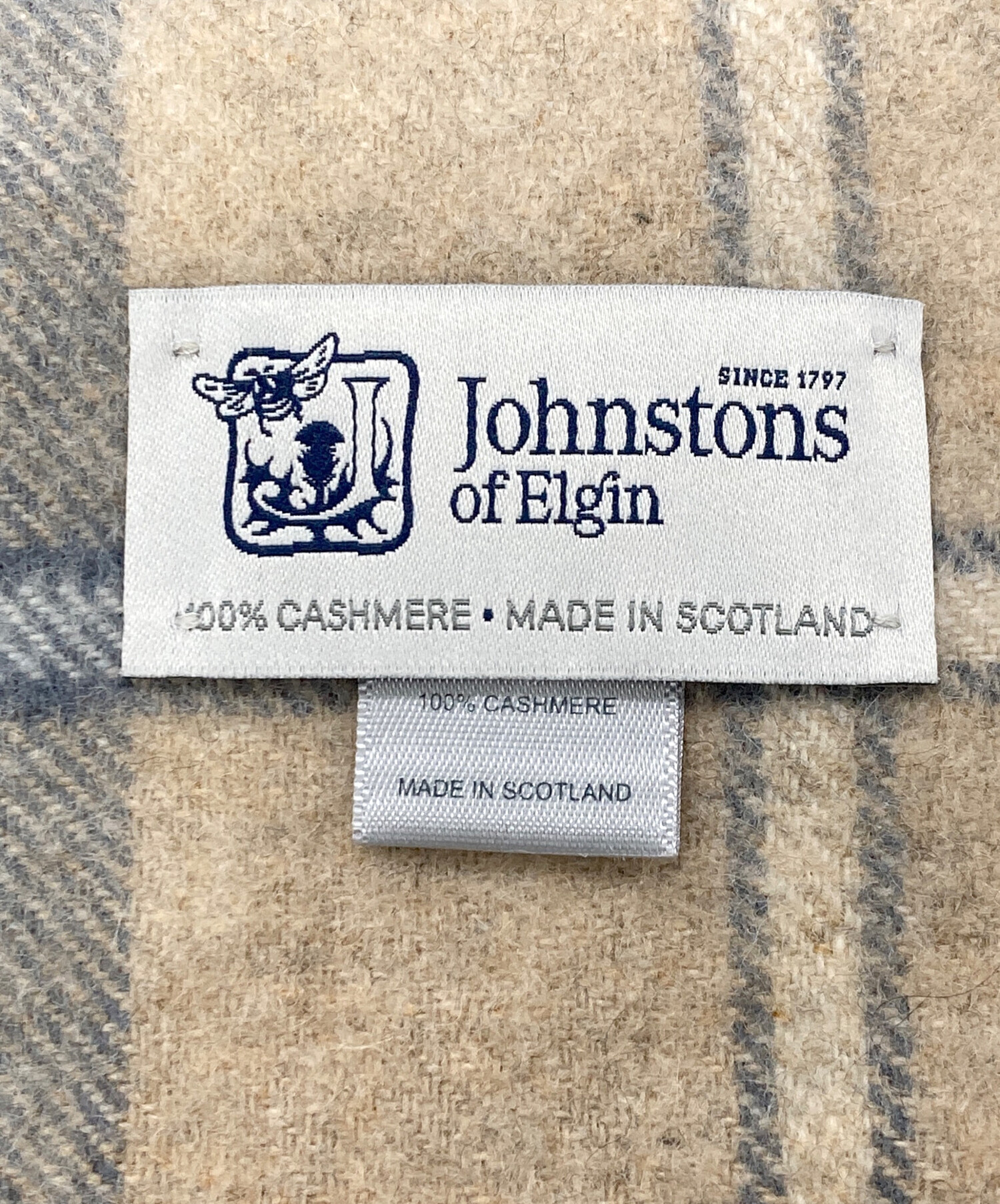 中古・古着通販】JOHNSTONS OF ELGIN (ジョンストンズオブエルガン