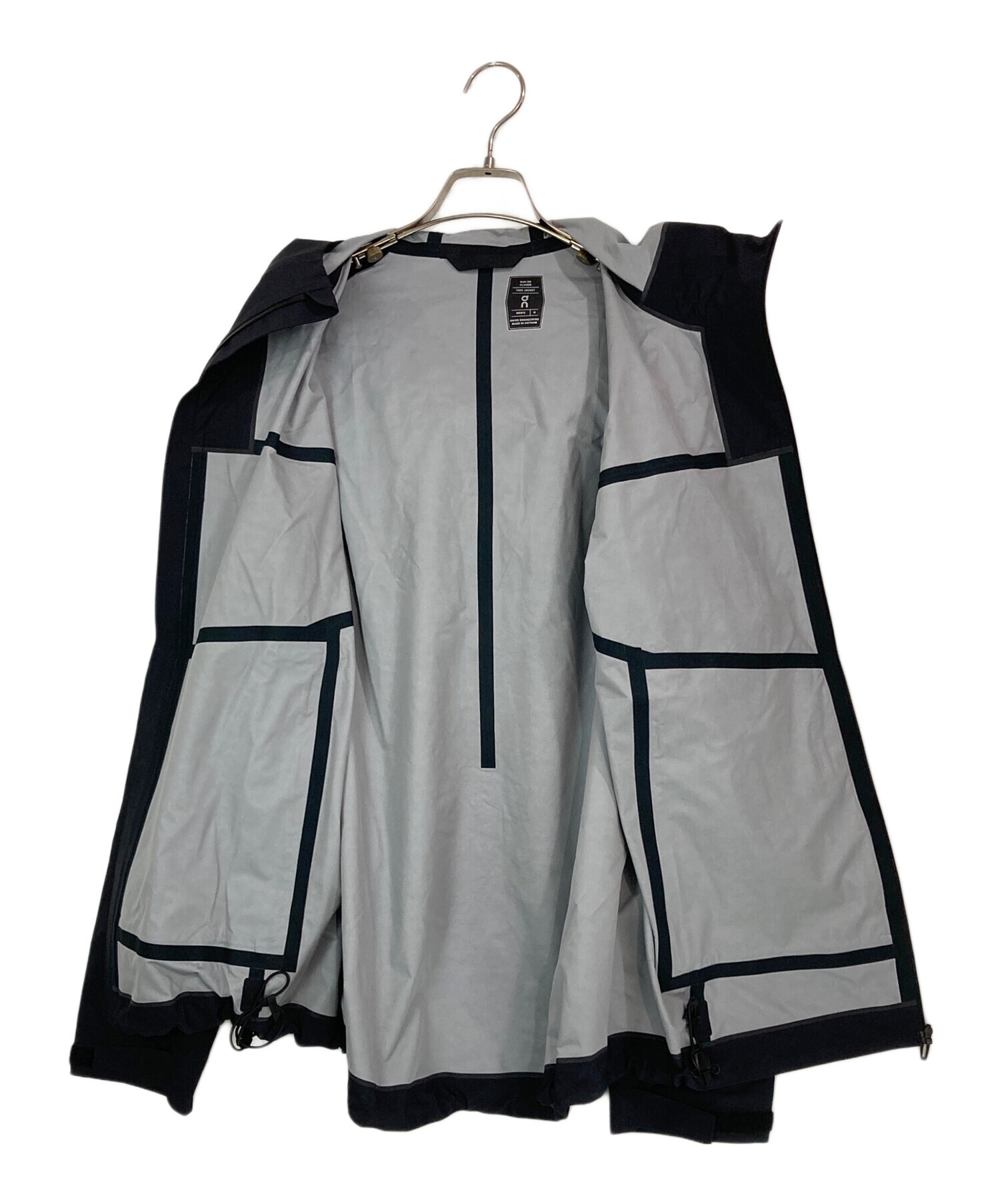 中古・古着通販】On (オン) On Trek Jacket ブラック サイズ:M