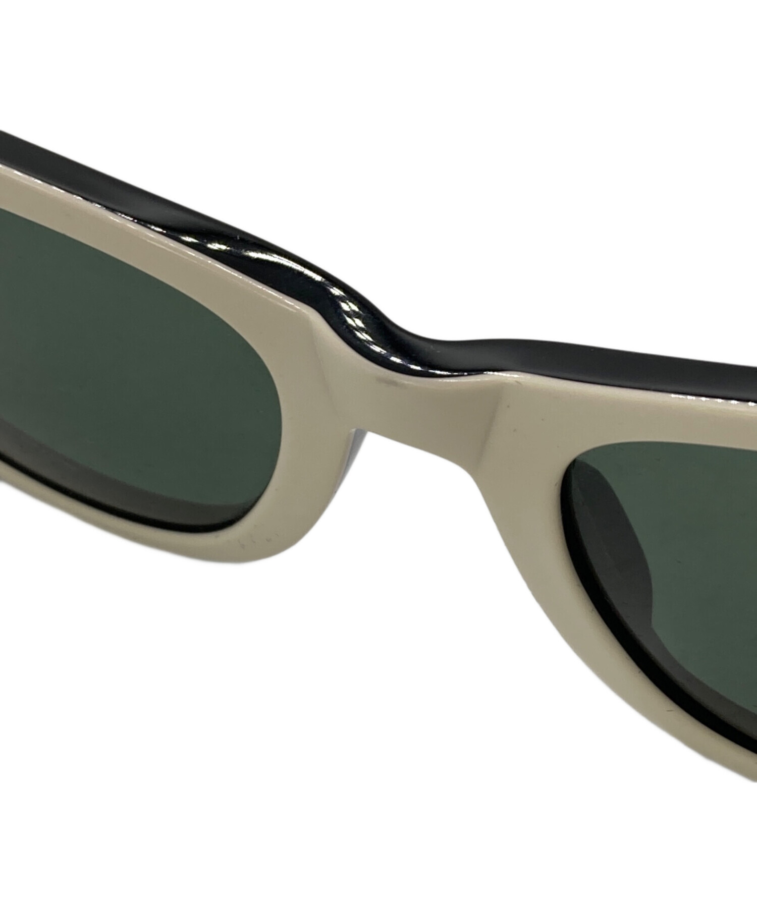 中古・古着通販】RAY-BAN (レイバン) ウェイファーラー ホワイト