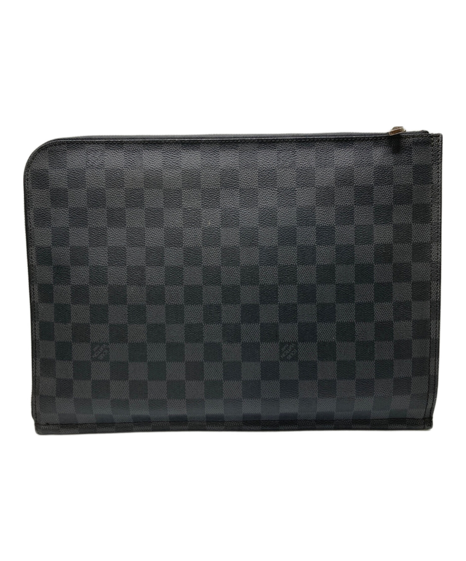 Louis Vuitton ブラック クラッチバッグ 中古・古着通販】LOUIS VUITTON (ルイ ヴィトン) クラッチバッグ