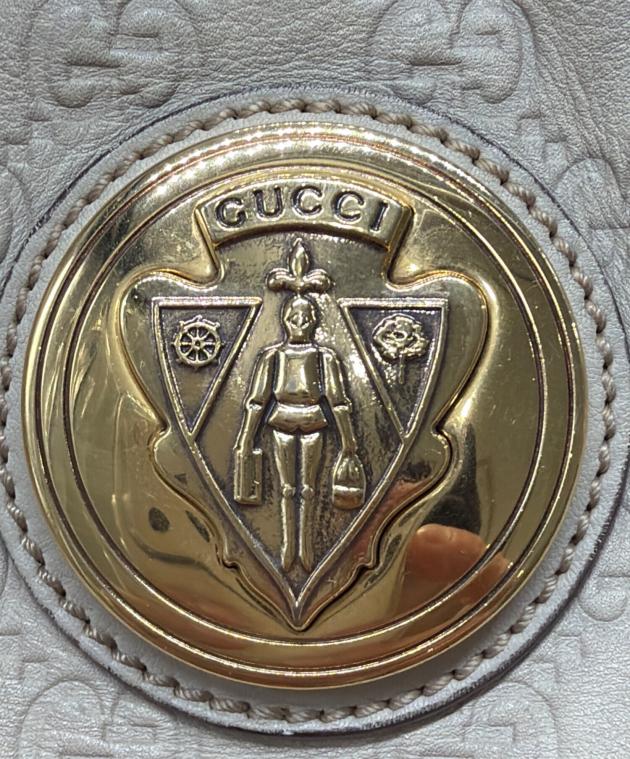 中古・古着通販】GUCCI (グッチ) ロゴプレートハンドバッグ ホワイト