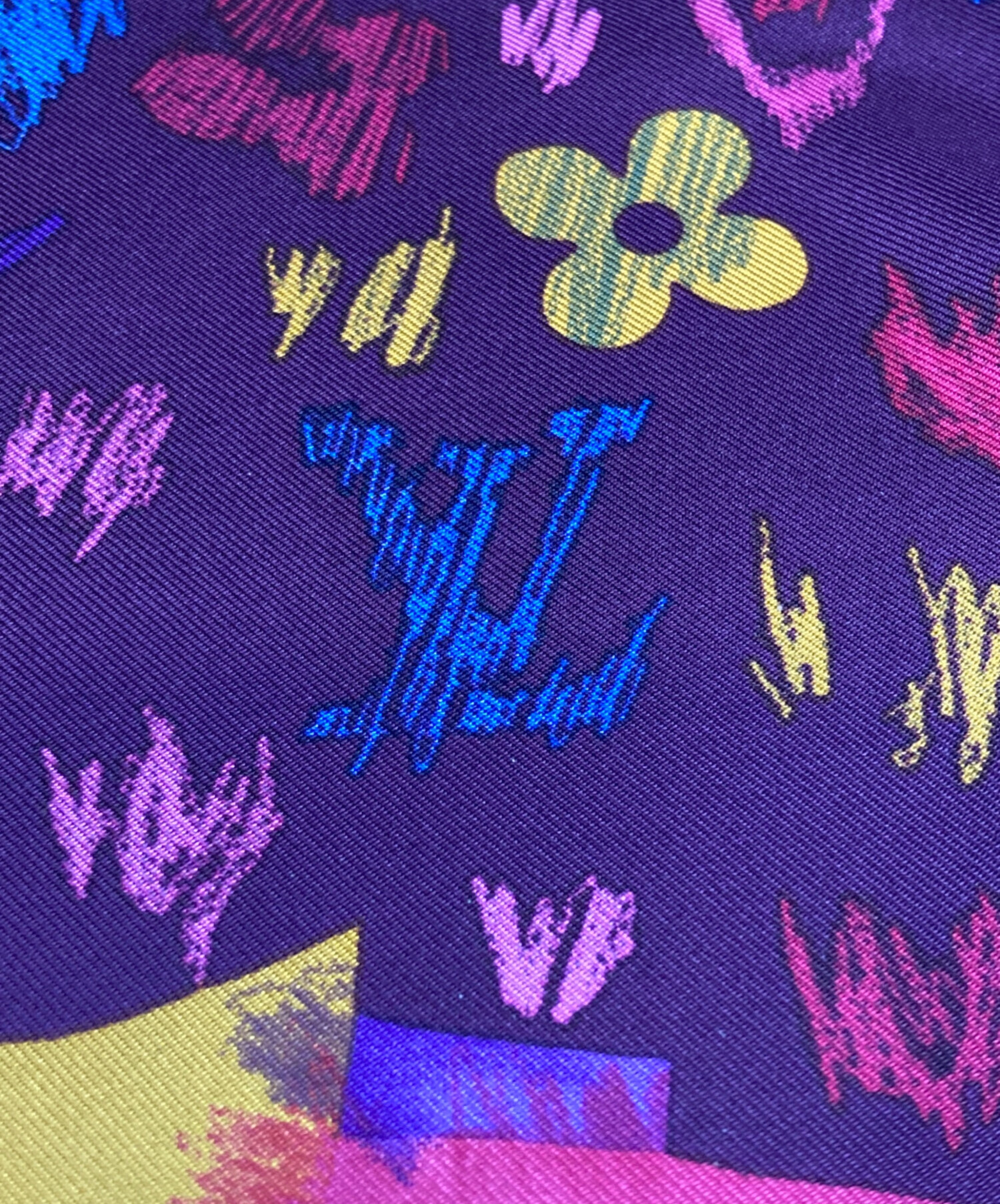 中古・古着通販】LOUIS VUITTON (ルイ ヴィトン) 大判スカーフ 中古・古着通販】LOUIS VUITTON (ルイ ヴィトン) 大判スカーフ