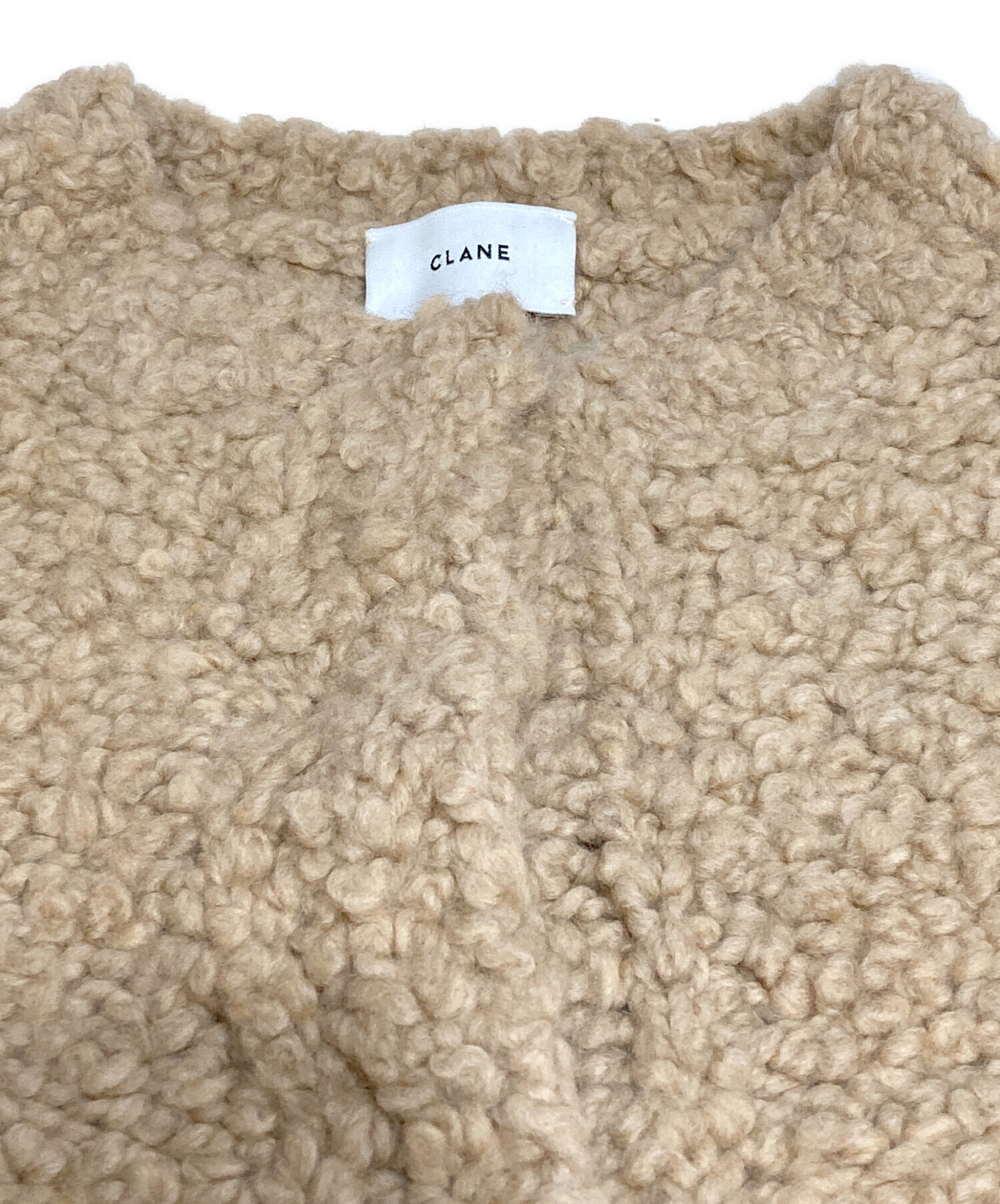 【美品】CLANE TEDDY BEAR HAND KNIT TOPS ベージュ CLANE（クラネ）の「【CLANE/クラネ】TEDDY BEAR HAND KNIT TOPS