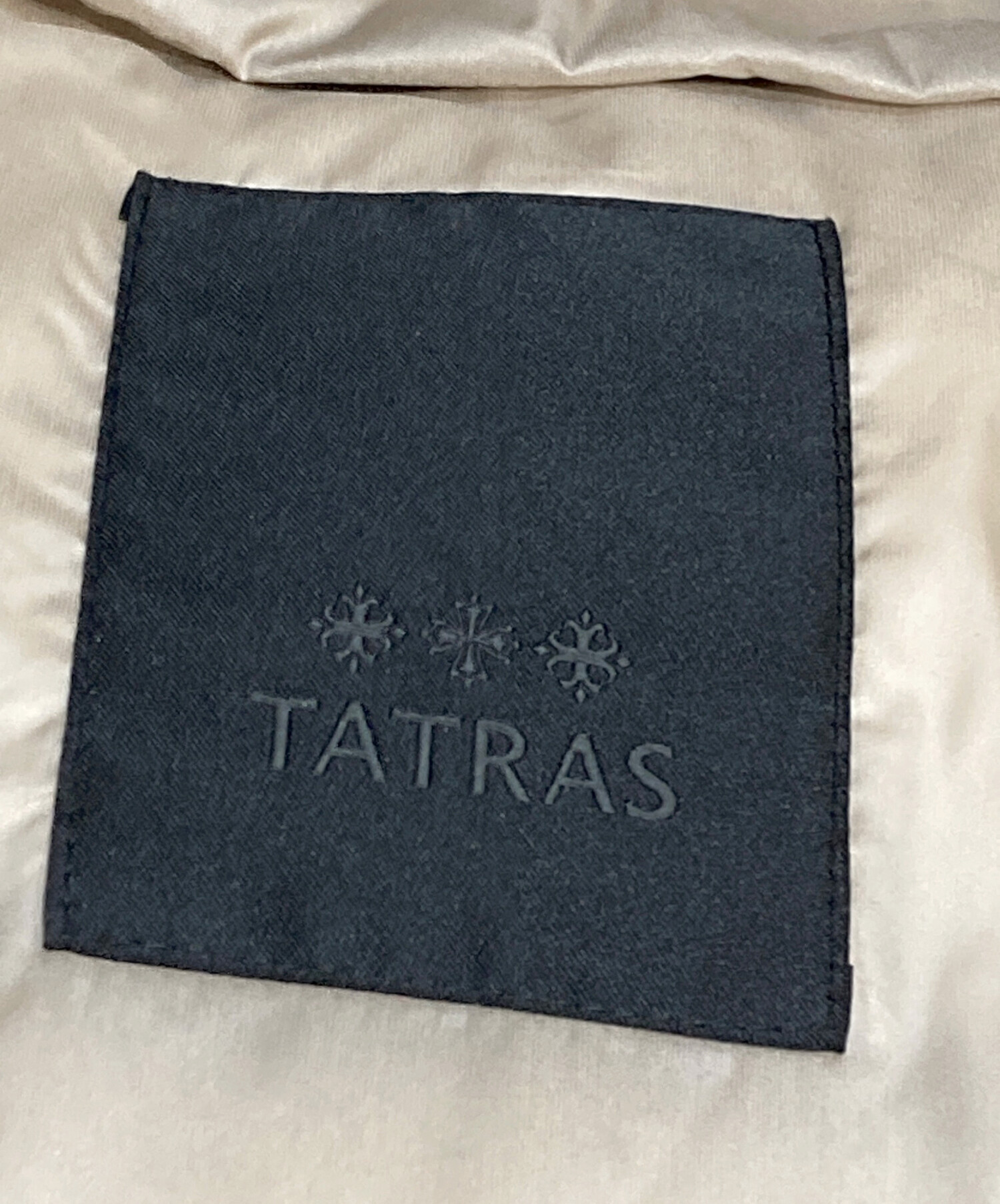 中古・古着通販】TATRAS (タトラス) GIGIダウンジャケット ベージュ