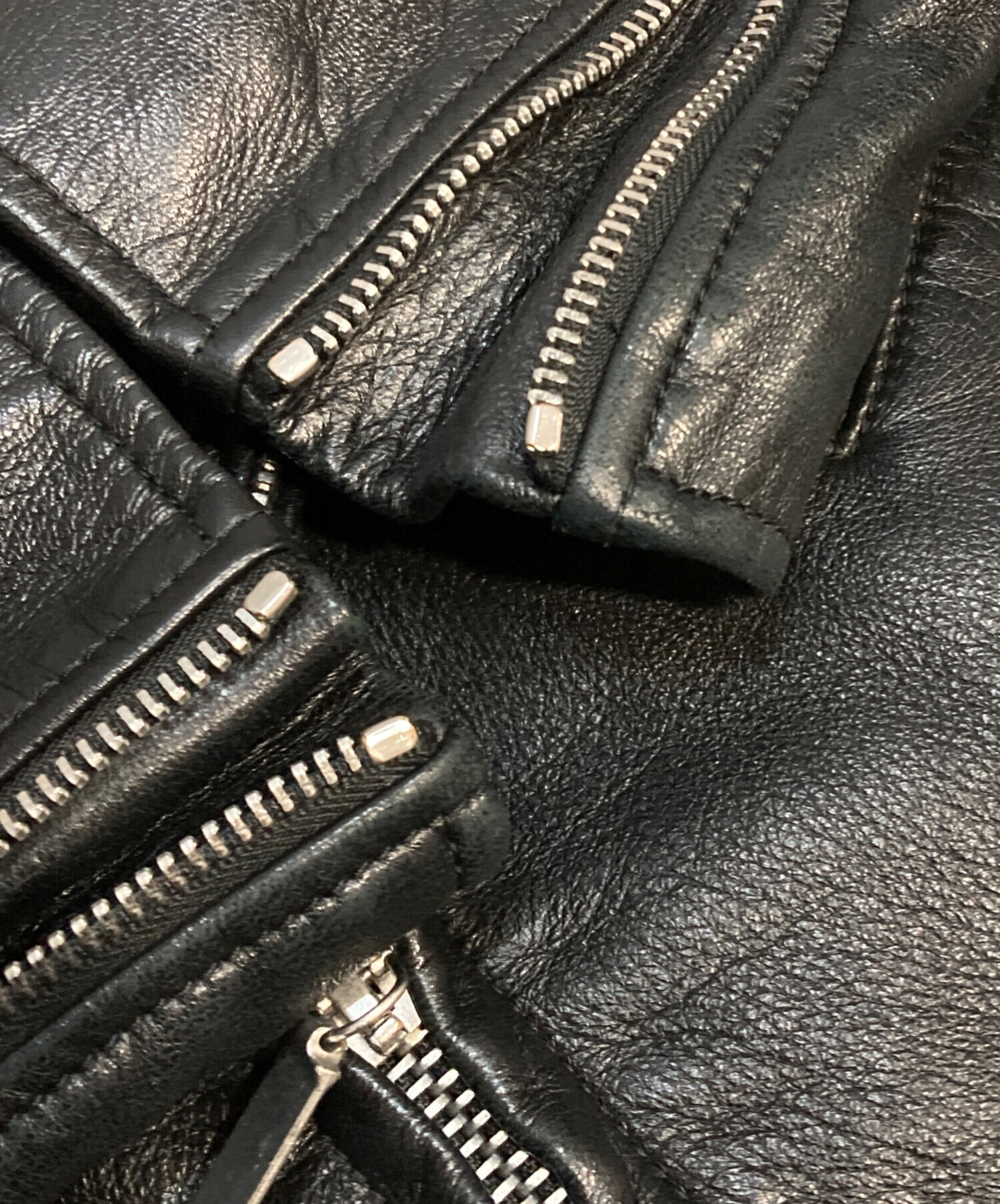 中古・古着通販】Saint Laurent Paris (サンローランパリ) ピンバッジ