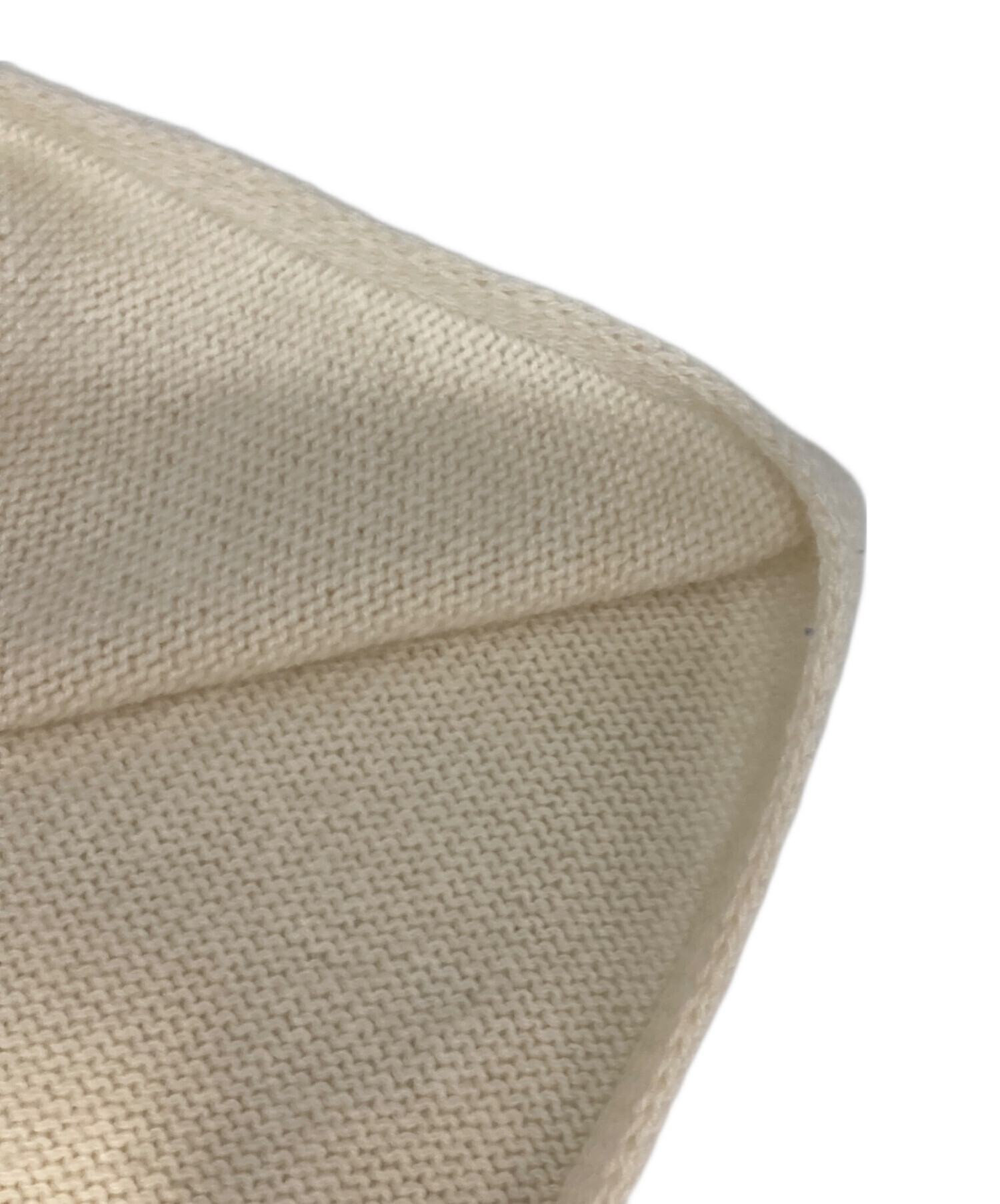 中古・古着通販】CHANEL (シャネル) カシミヤココマーク刺繍マフラー