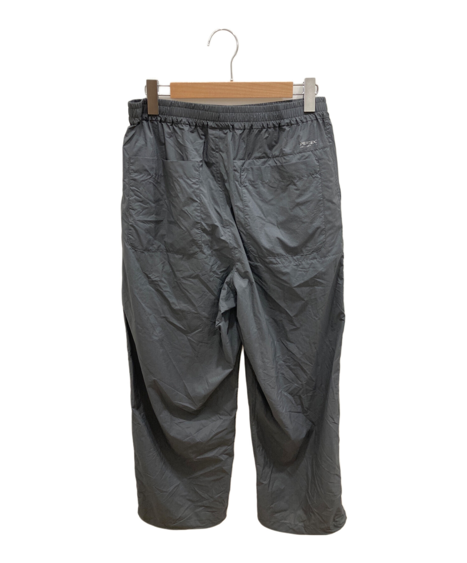 中古・古着通販】DAIWA (ダイワ) TECH TRAVEL PANTS グレー サイズ:M