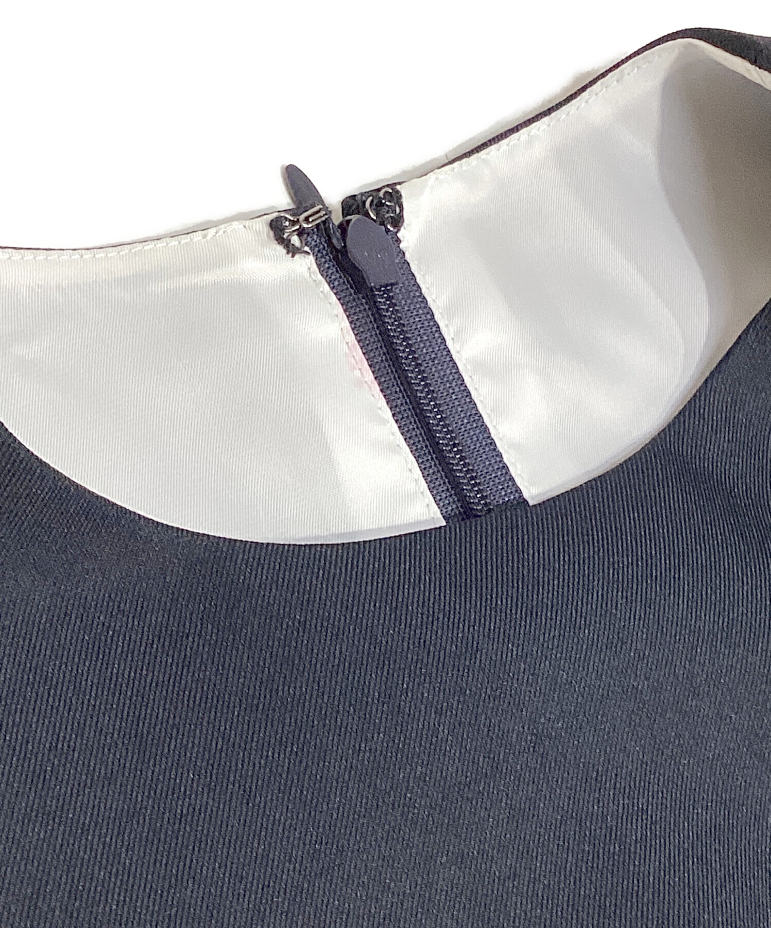 Bibiy. VANESSA JACKET ネイビー 中古・古着通販】Bibiy. (ビビィ) VANESSA JACKET ネイビー×ホワイト