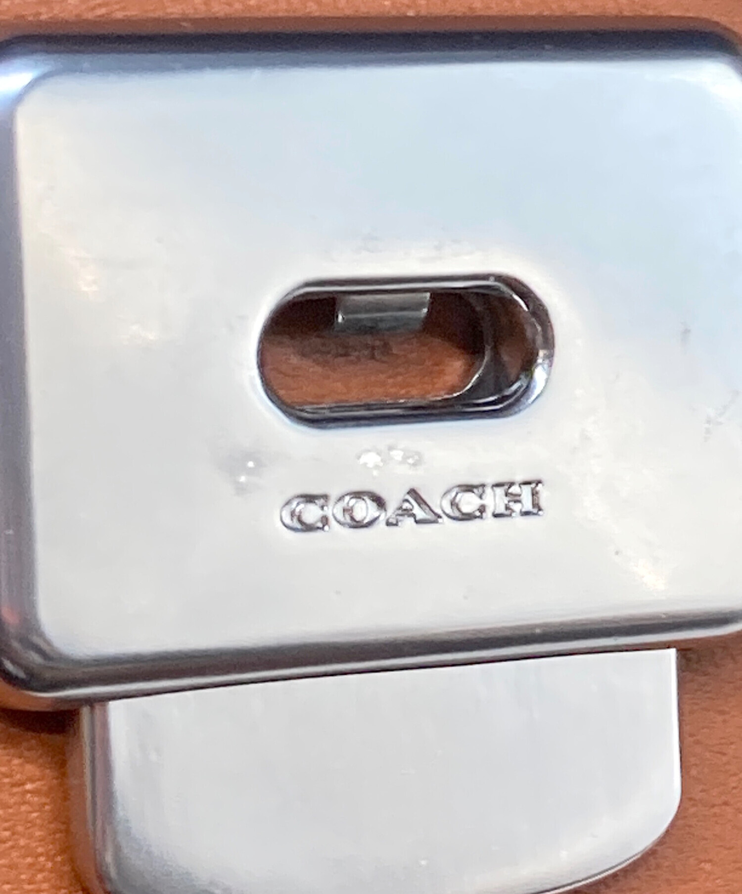 中古・古着通販】COACH (コーチ) ローグ トップ ハンドル カラー 