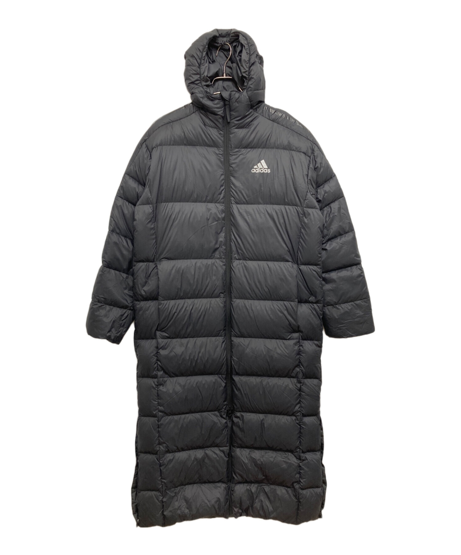 【未使用】アディダスダウンコート　ロゴ　スリーライン　洗濯可能軽量　ブラック 中古・古着通販】adidas (アディダス) ダウンコート ブラック サイズ:M