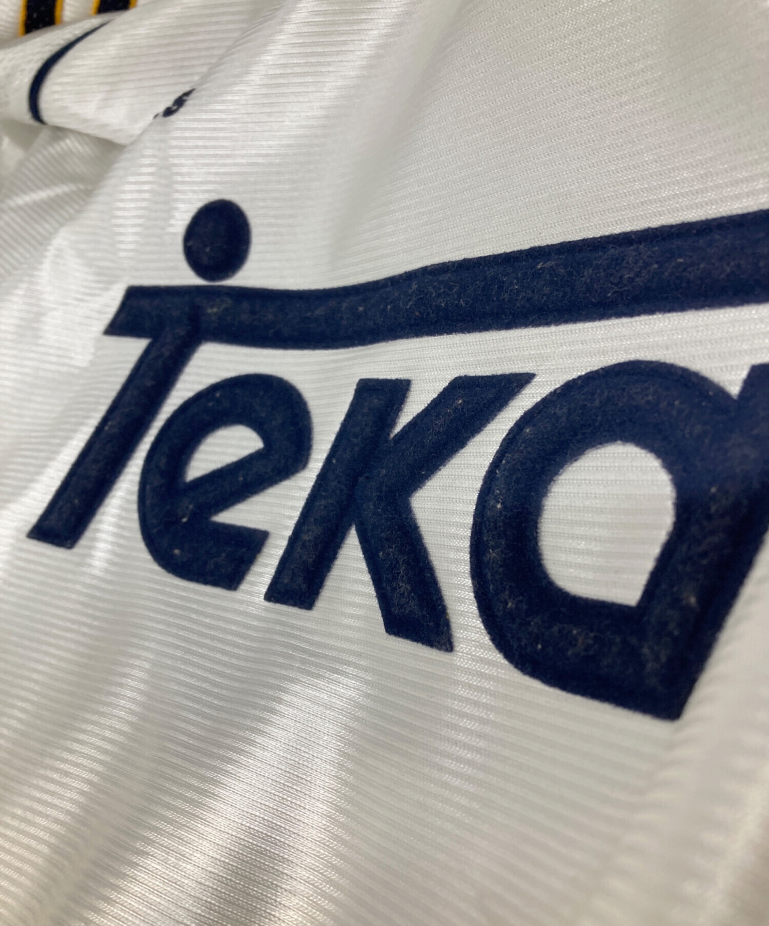 アディダスレアルマドリード周年記念ホームユニフォームTeka 復刻版 99/00 adiads REAL MADRID 99/00 JERSEY | atmos（アトモス） 公式オンライン